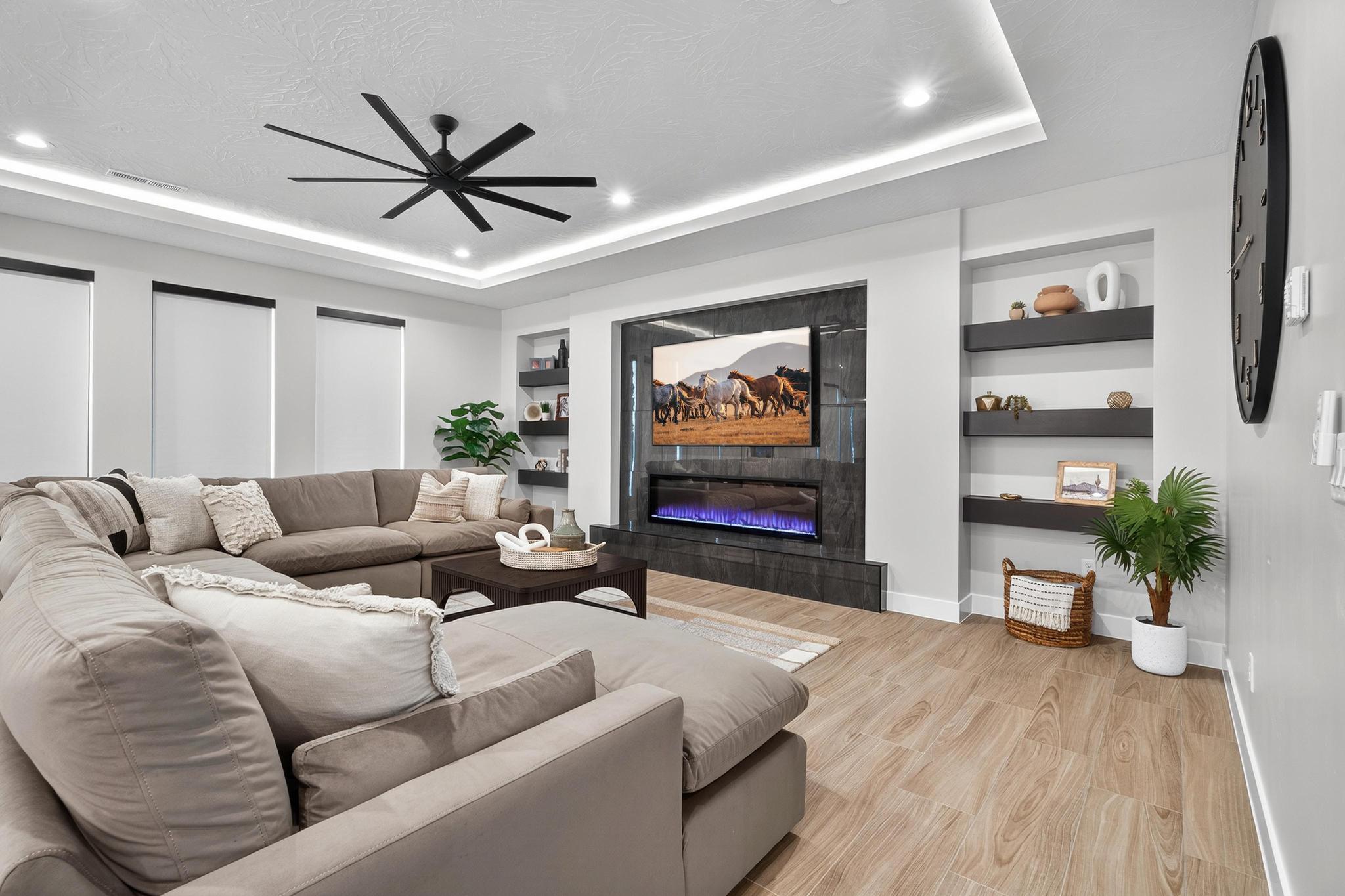PECAN VALLEY RESORT - Residential