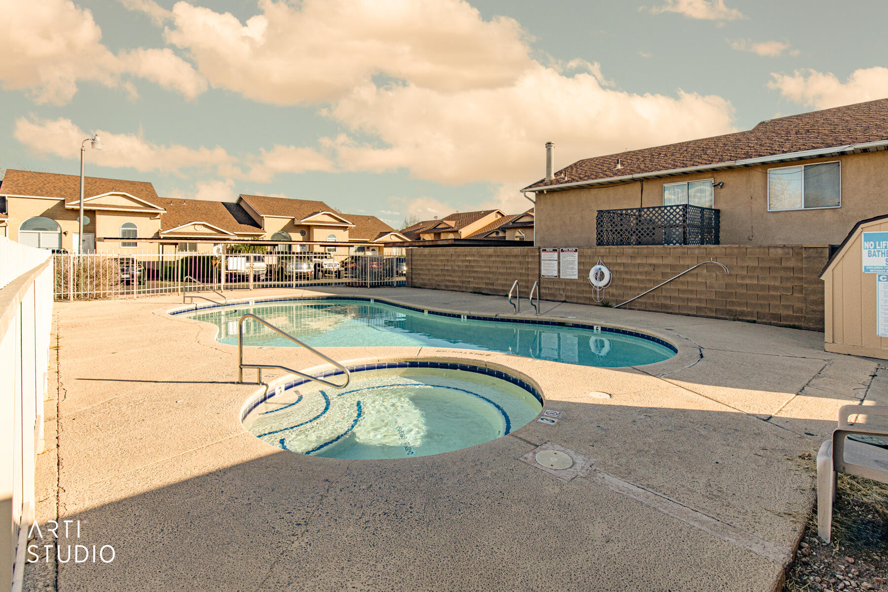 FLEETWOOD SQUARE CONDOS - Residential