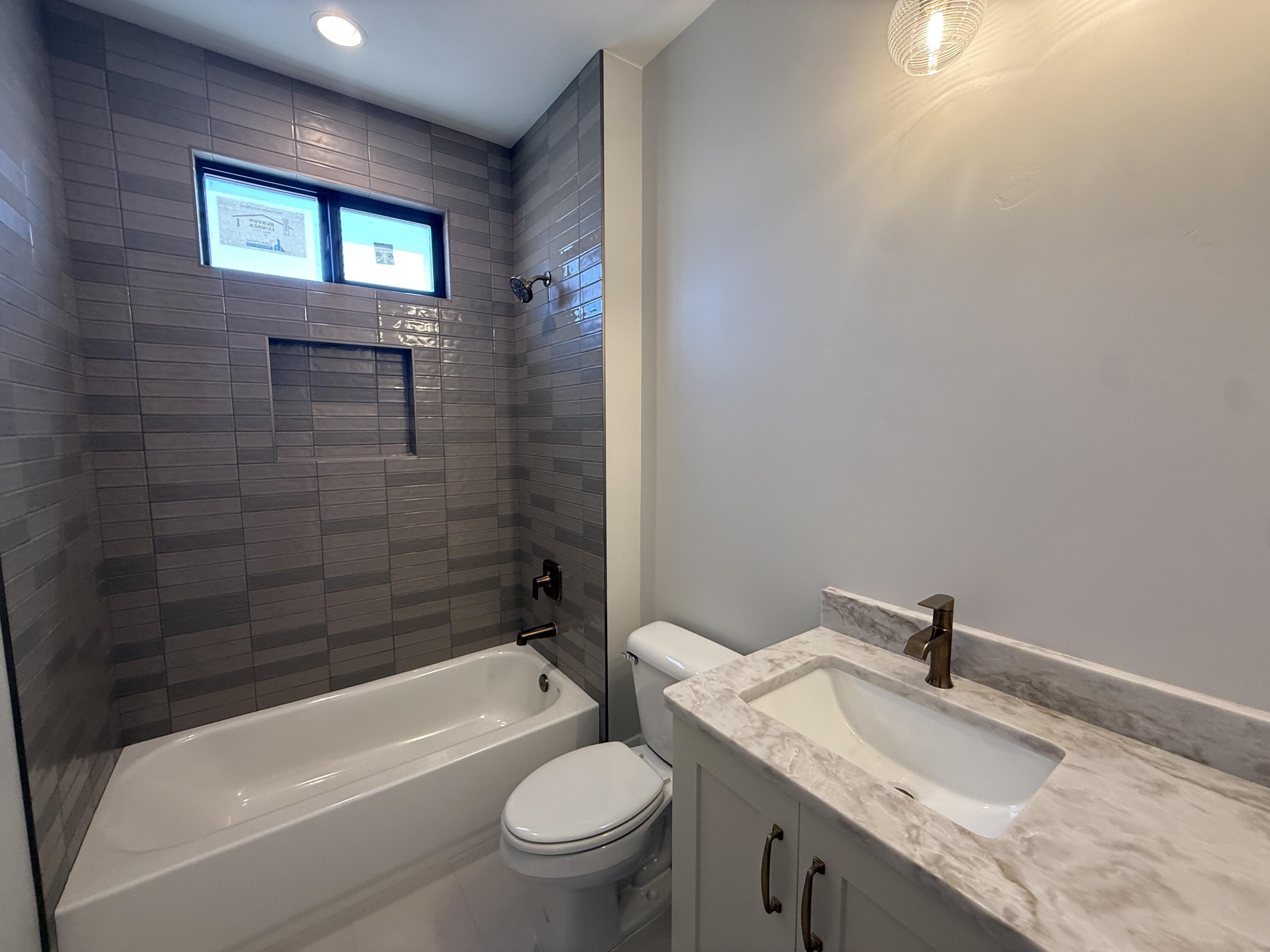 ESTATES AT BURKE SPRINGS - Residential
