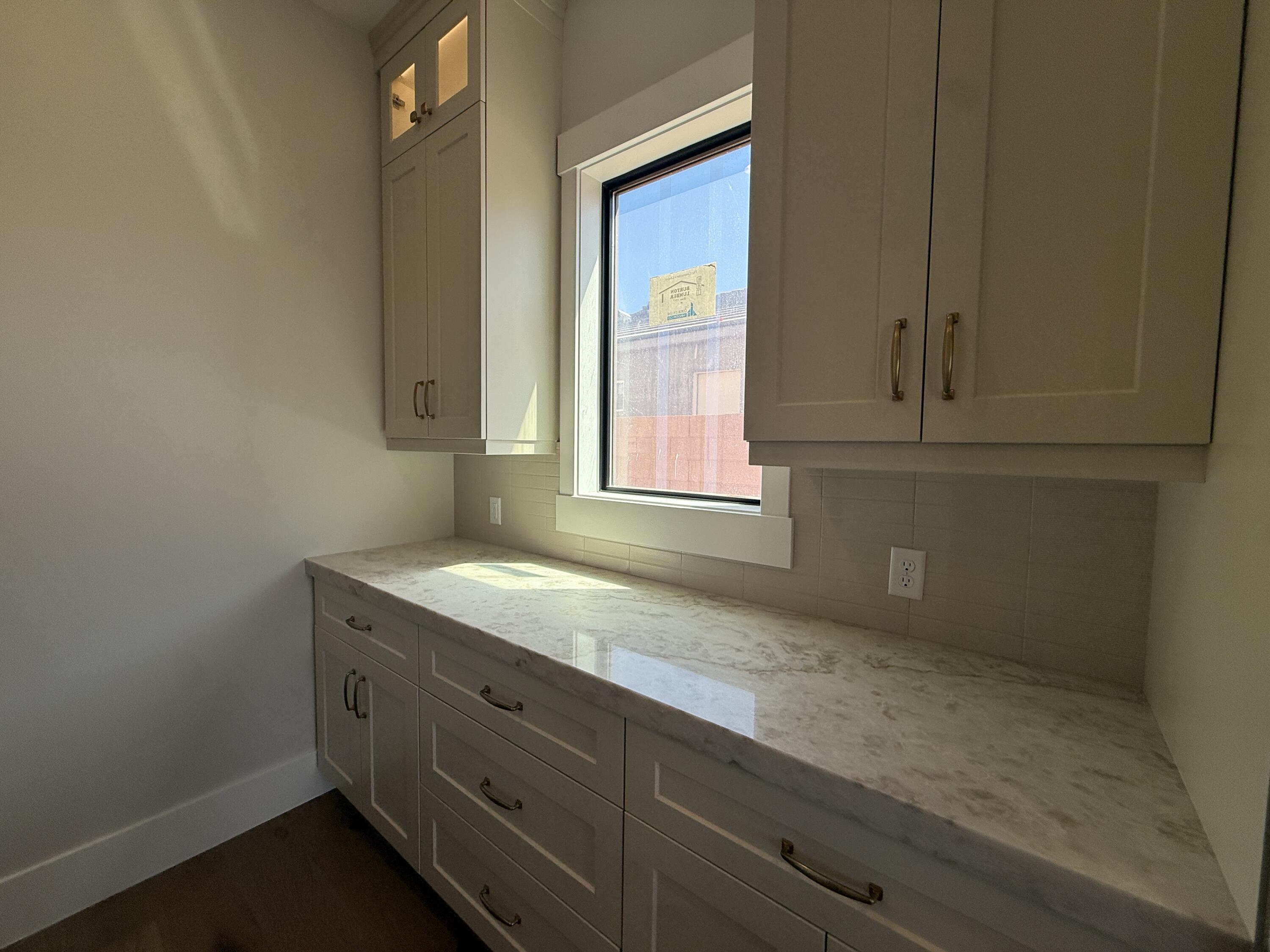 ESTATES AT BURKE SPRINGS - Residential