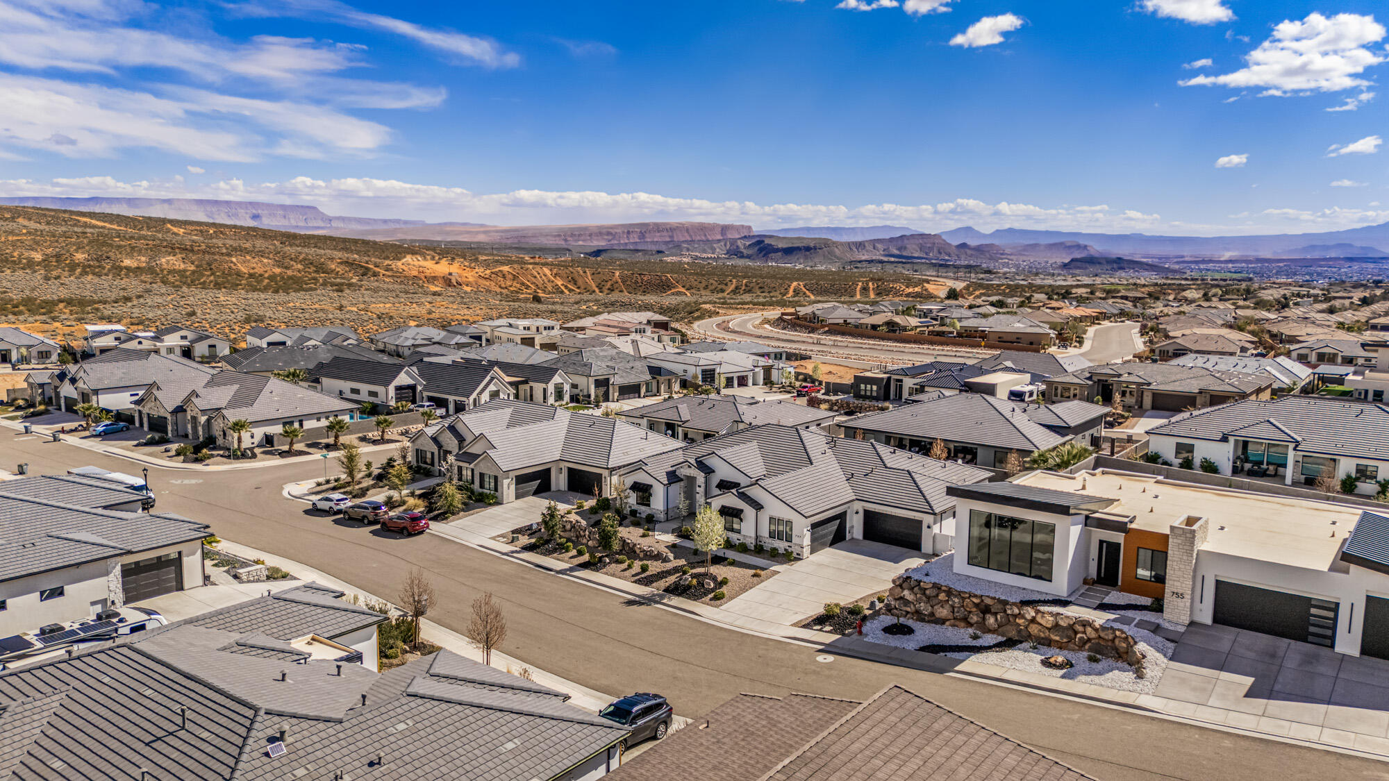 WASHINGTON VISTA - Residential