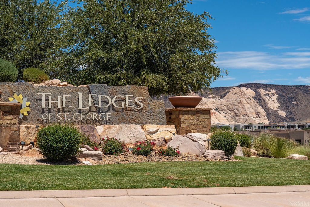 LEDGES OF SG WHITE ROCKS - Residential