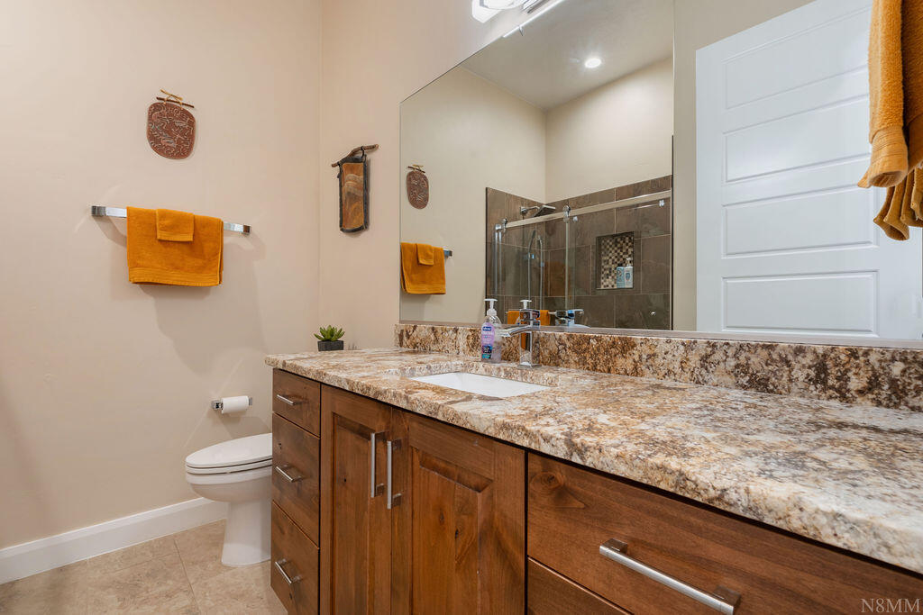 LEDGES OF SG WHITE ROCKS - Residential