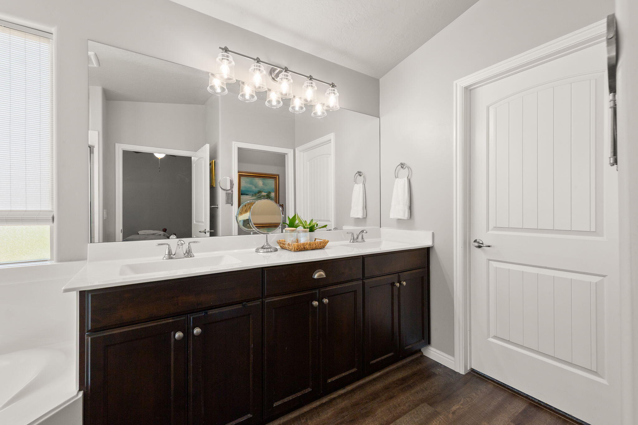 TUPELO ESTATES - Residential