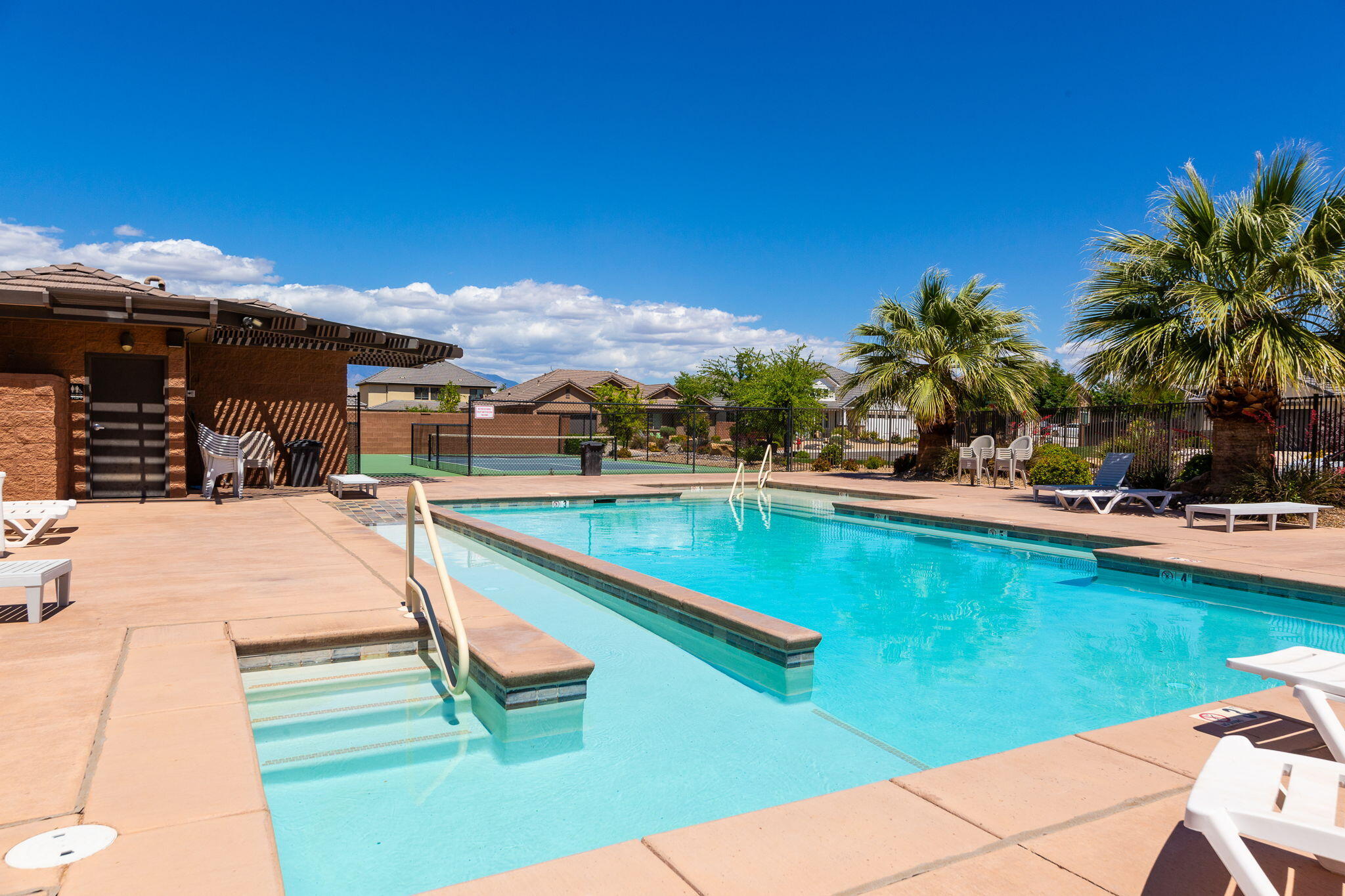 TUPELO ESTATES - Residential