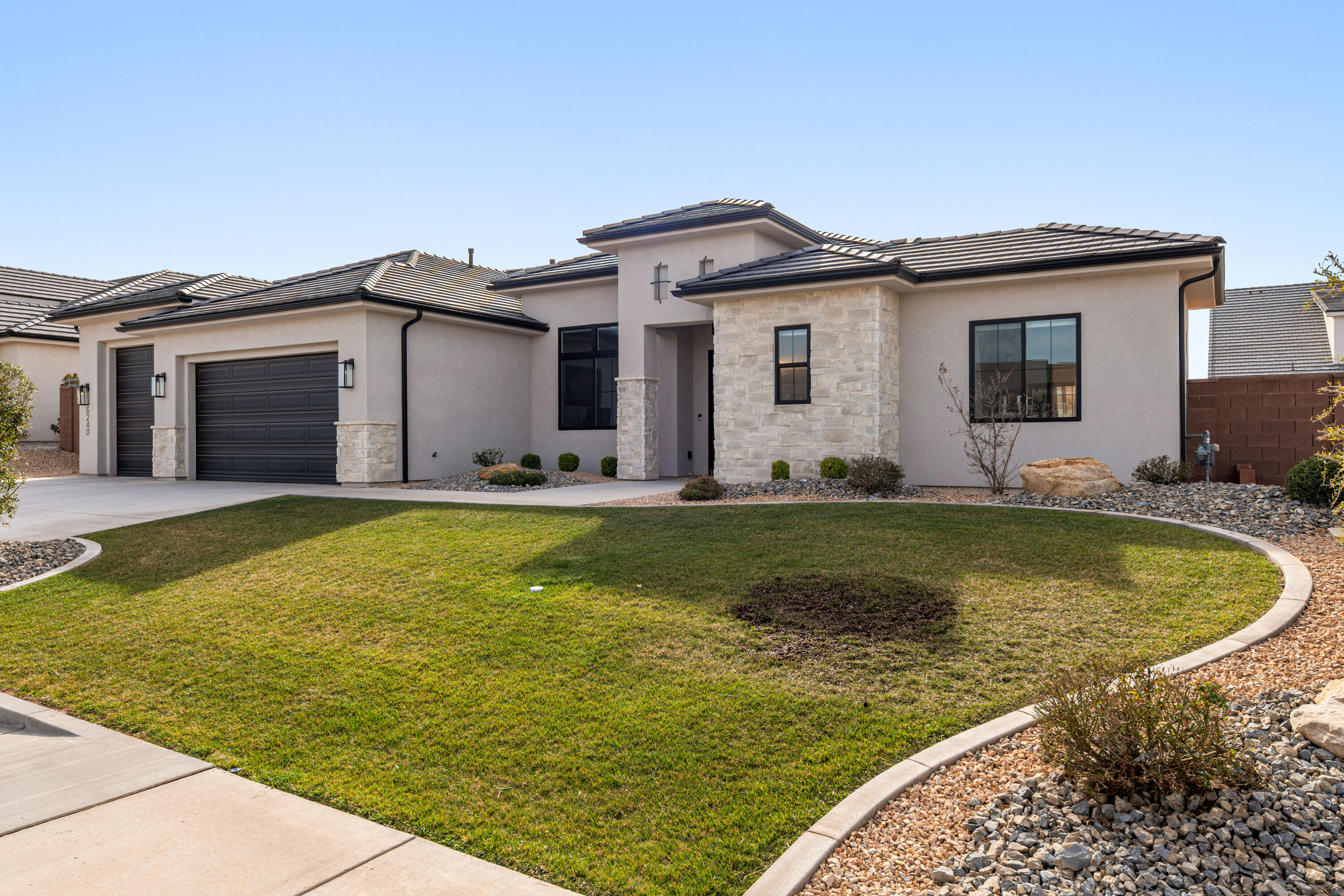 DESERT SAGE - Residential