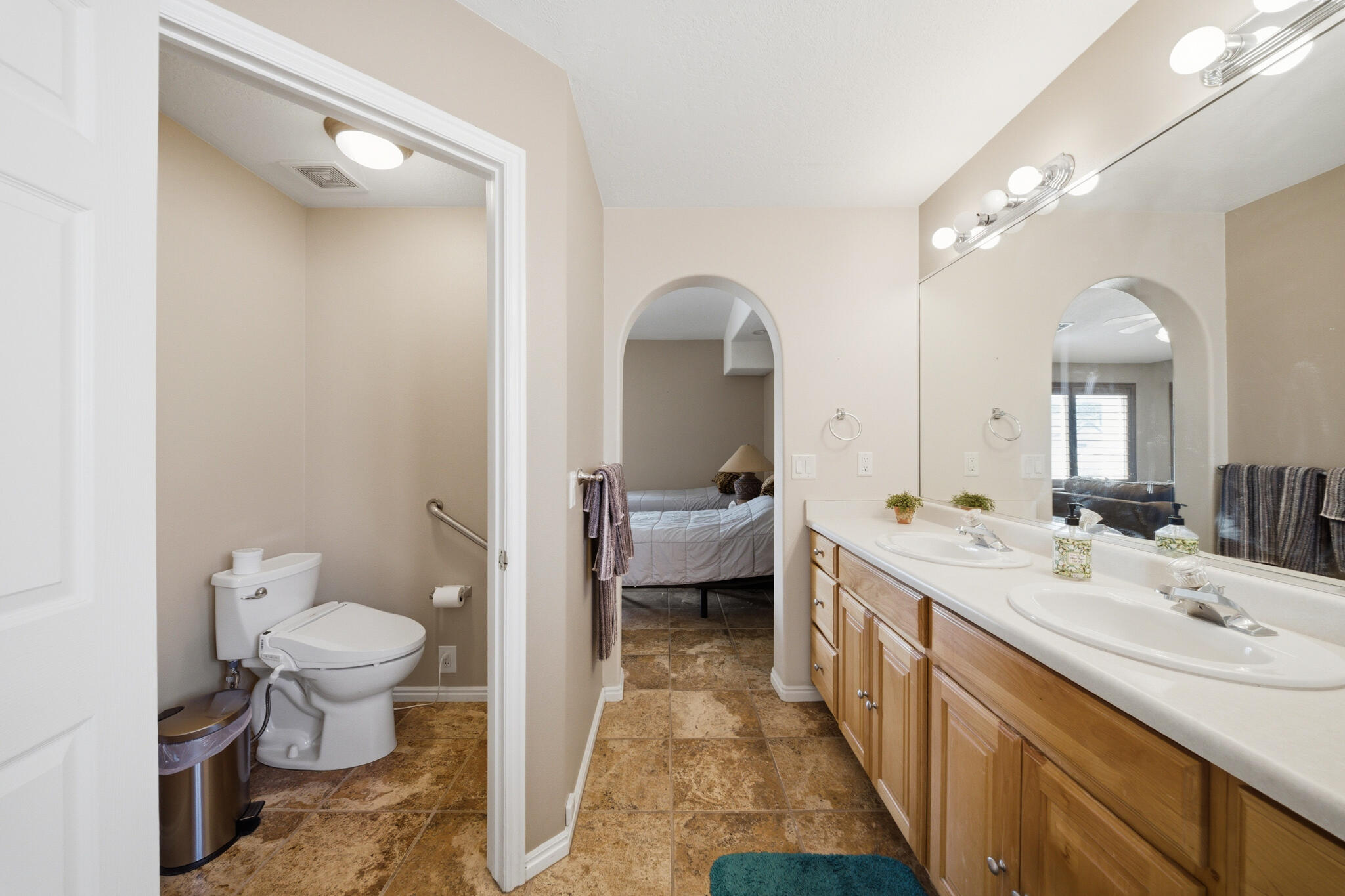 SILVERCREEK TOWNHOMES - Residential