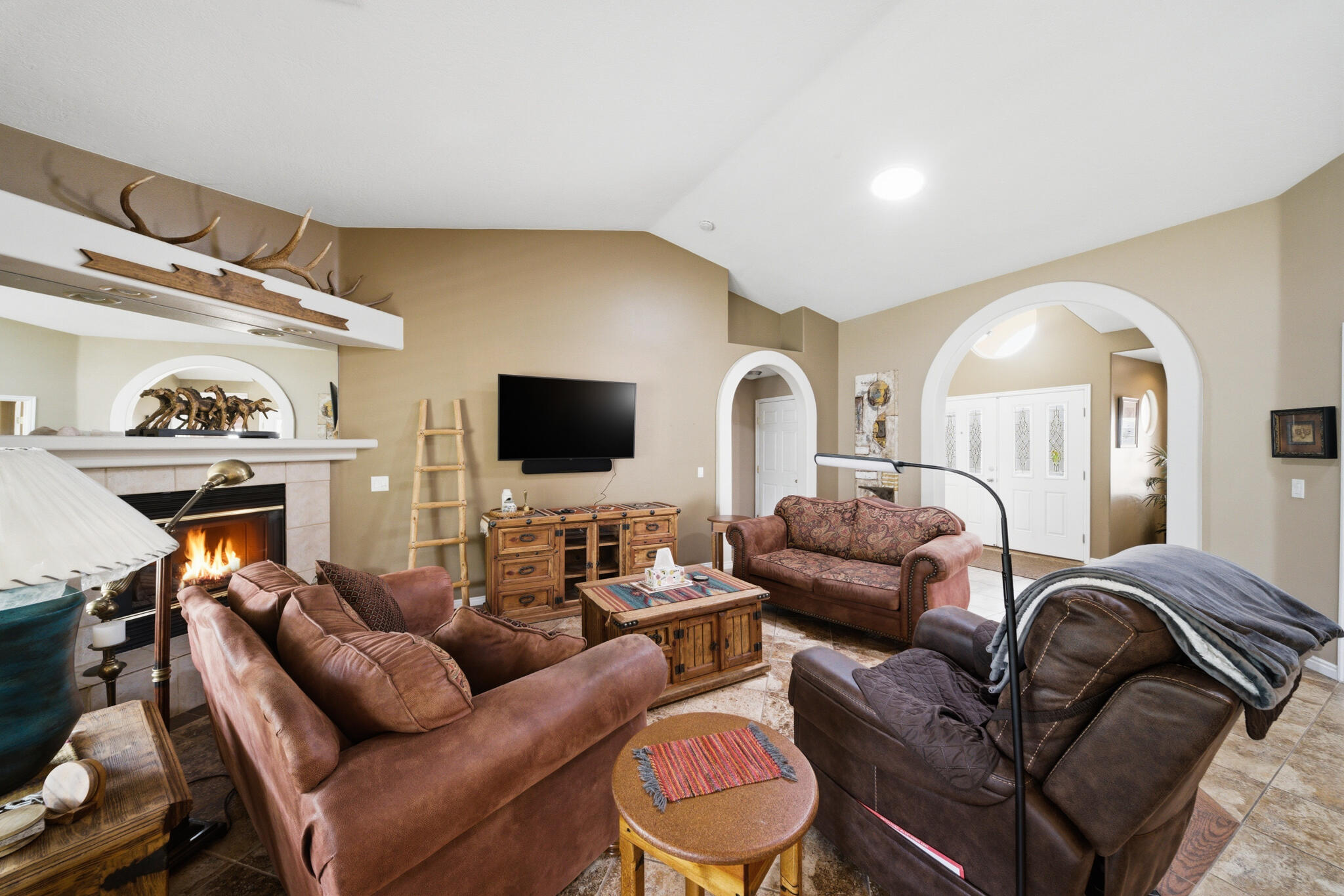 SILVERCREEK TOWNHOMES - Residential