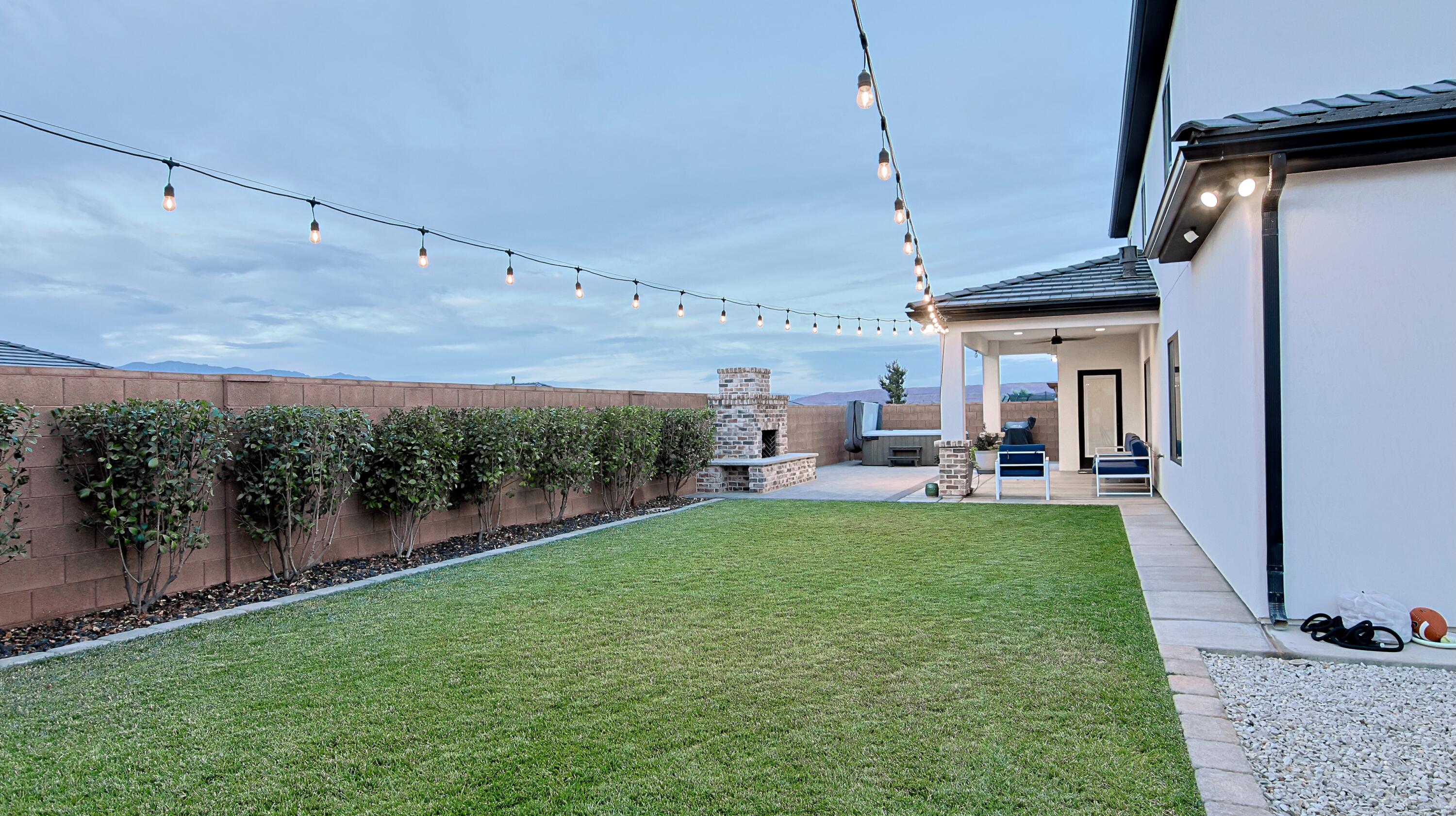 SAGE CANYON - Residential