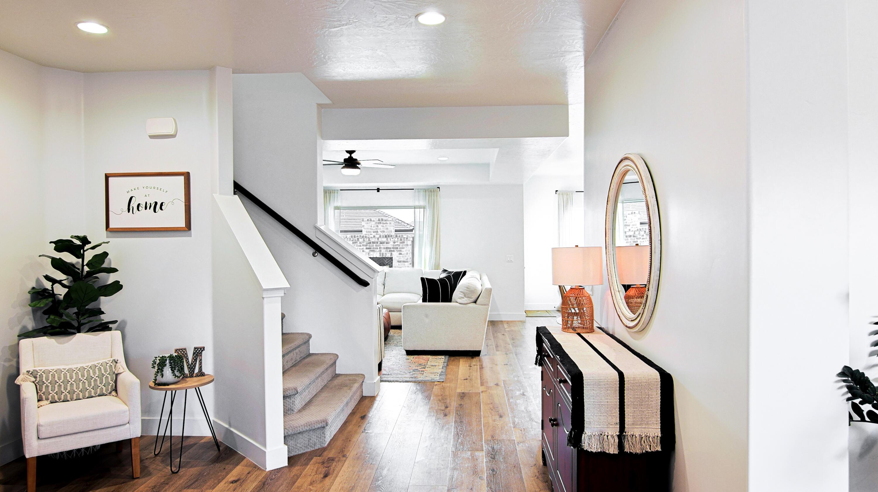 SAGE CANYON - Residential