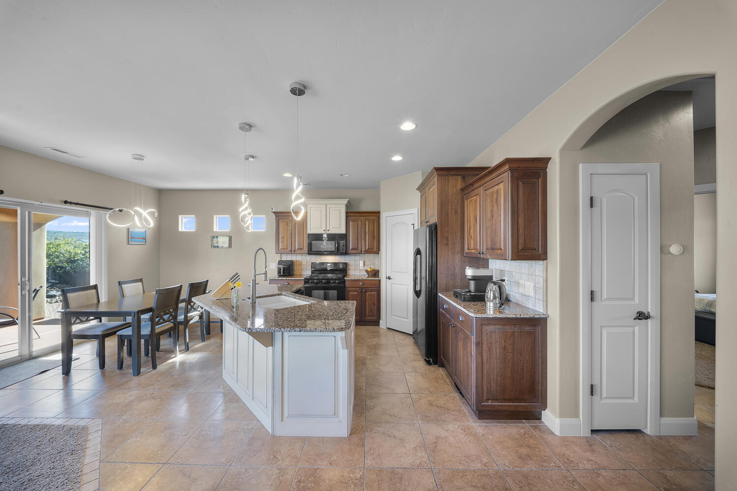 SIENNA HEIGHTS - Residential