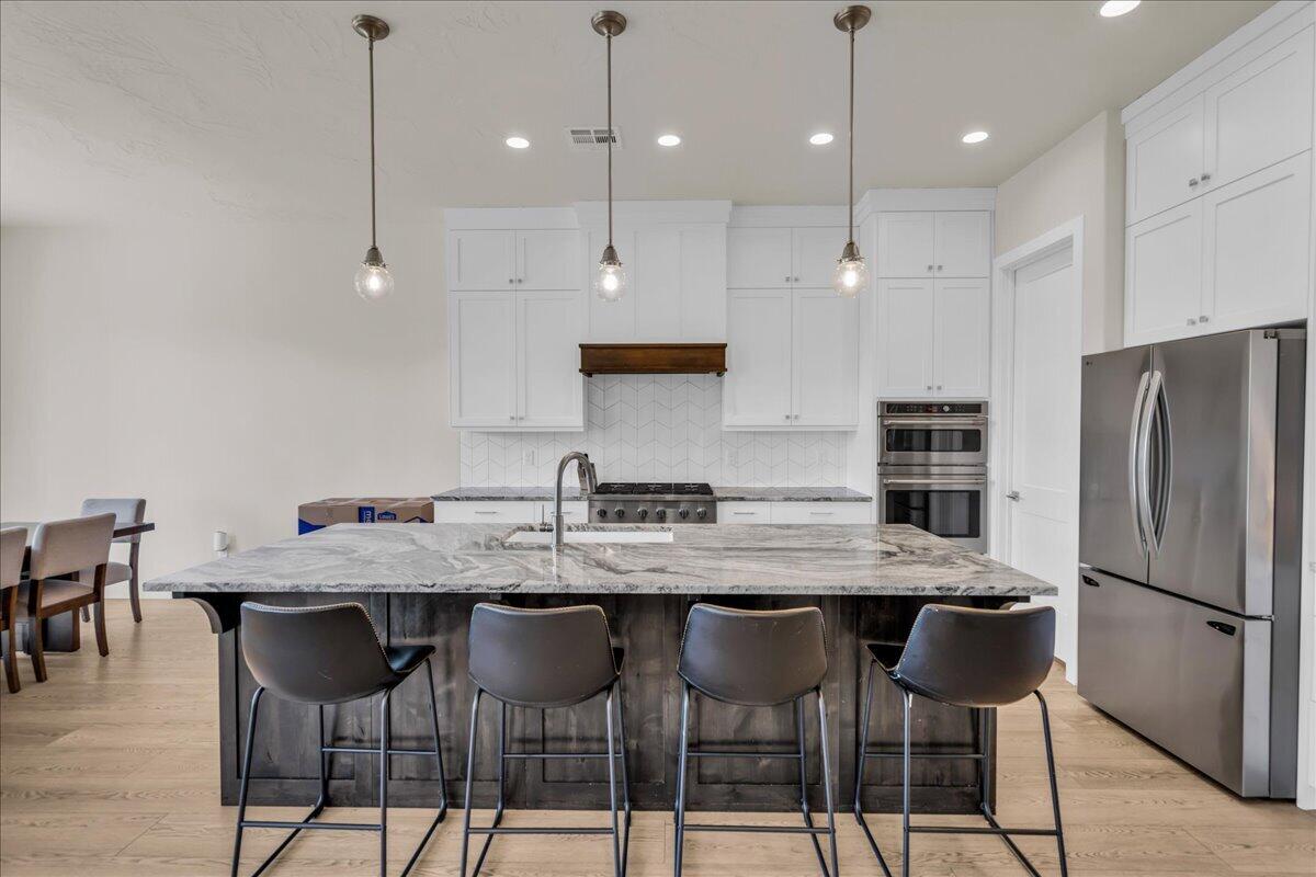 FRANKLIN FIELDS - Residential