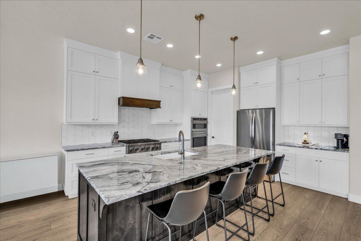 FRANKLIN FIELDS - Residential