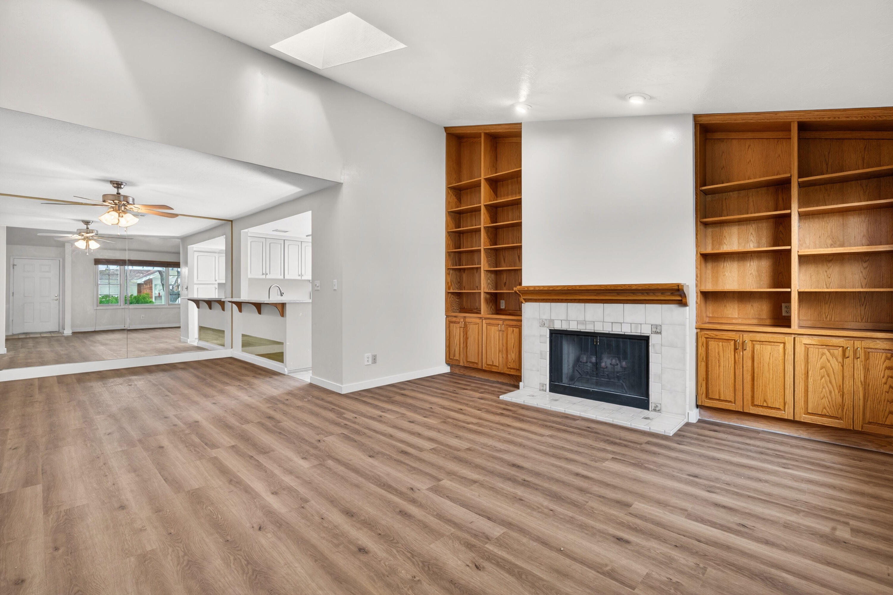 RED CANYON TOWNHOMES - Residential