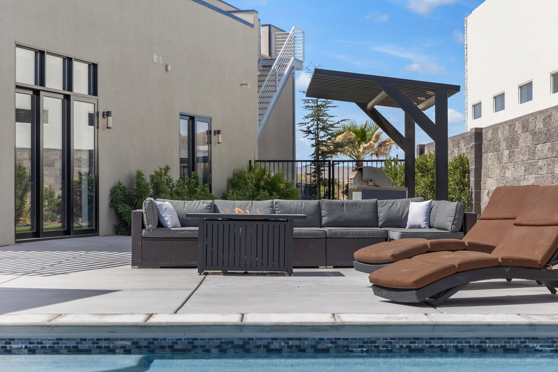 GOLF VIEW ESTATES AT COPPER ROCK - Residential