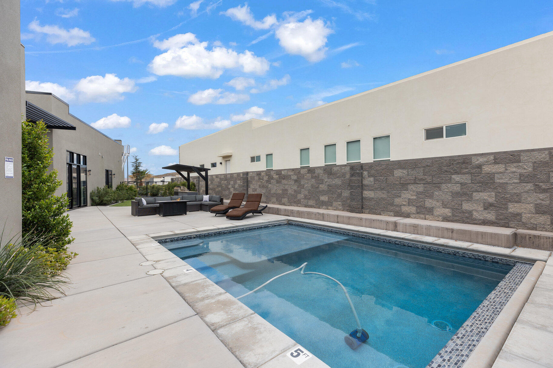 GOLF VIEW ESTATES AT COPPER ROCK - Residential