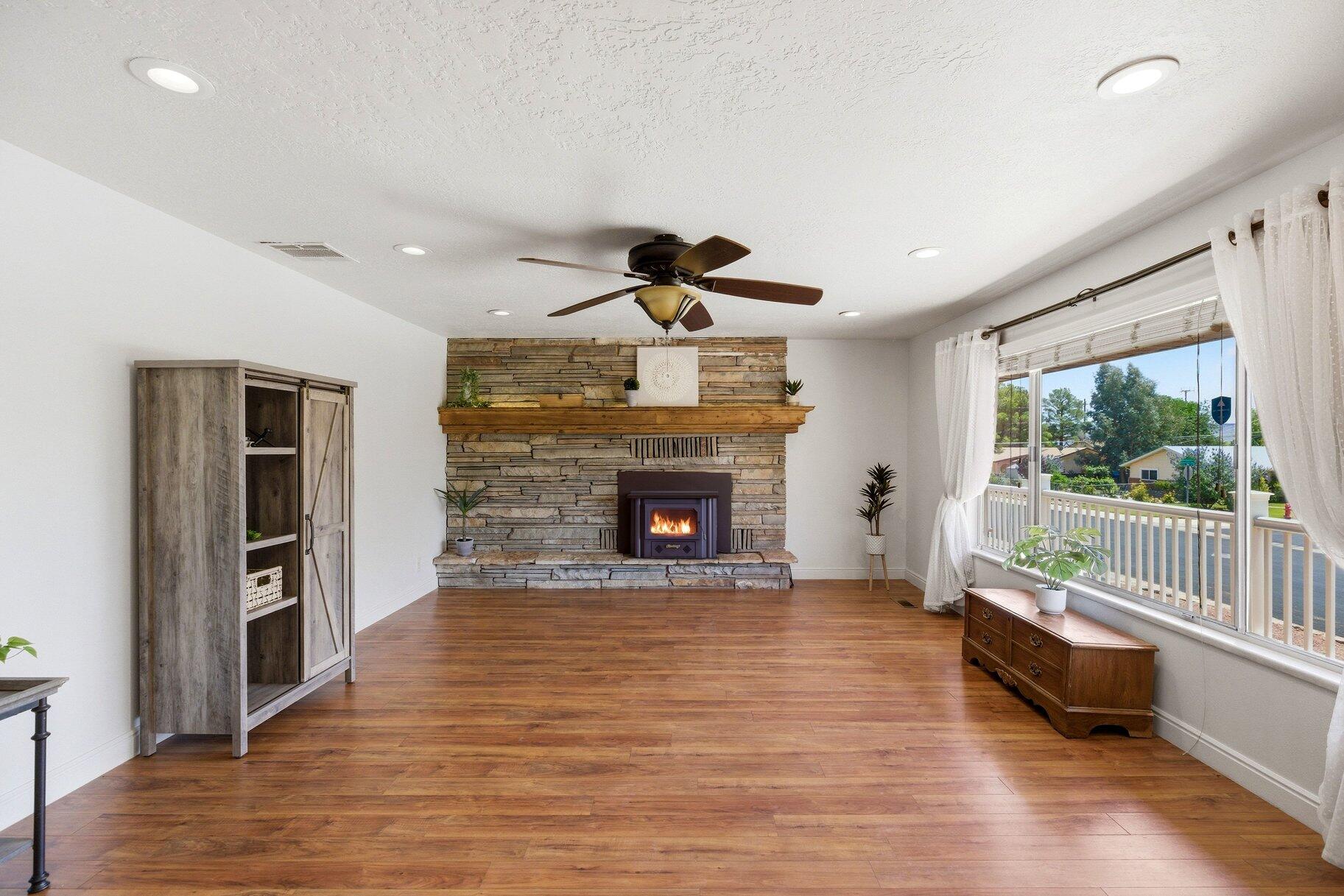 SANTA CLARA HEIGHTS - Residential