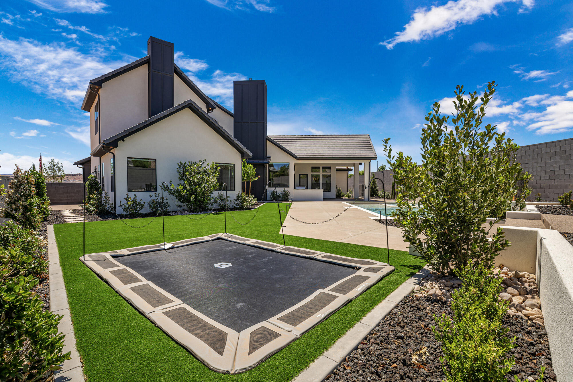 SUNIVA - Residential