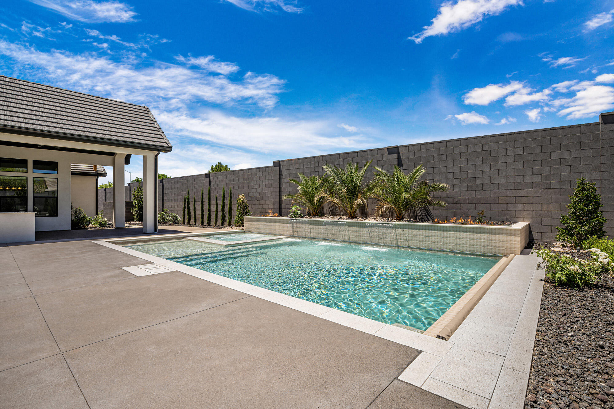 SUNIVA - Residential