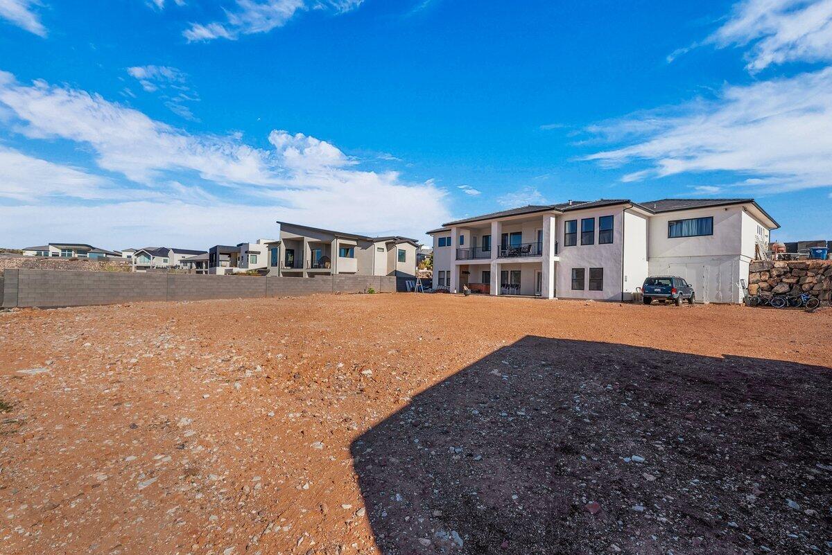 GRAND HEIGHTS - Residential
