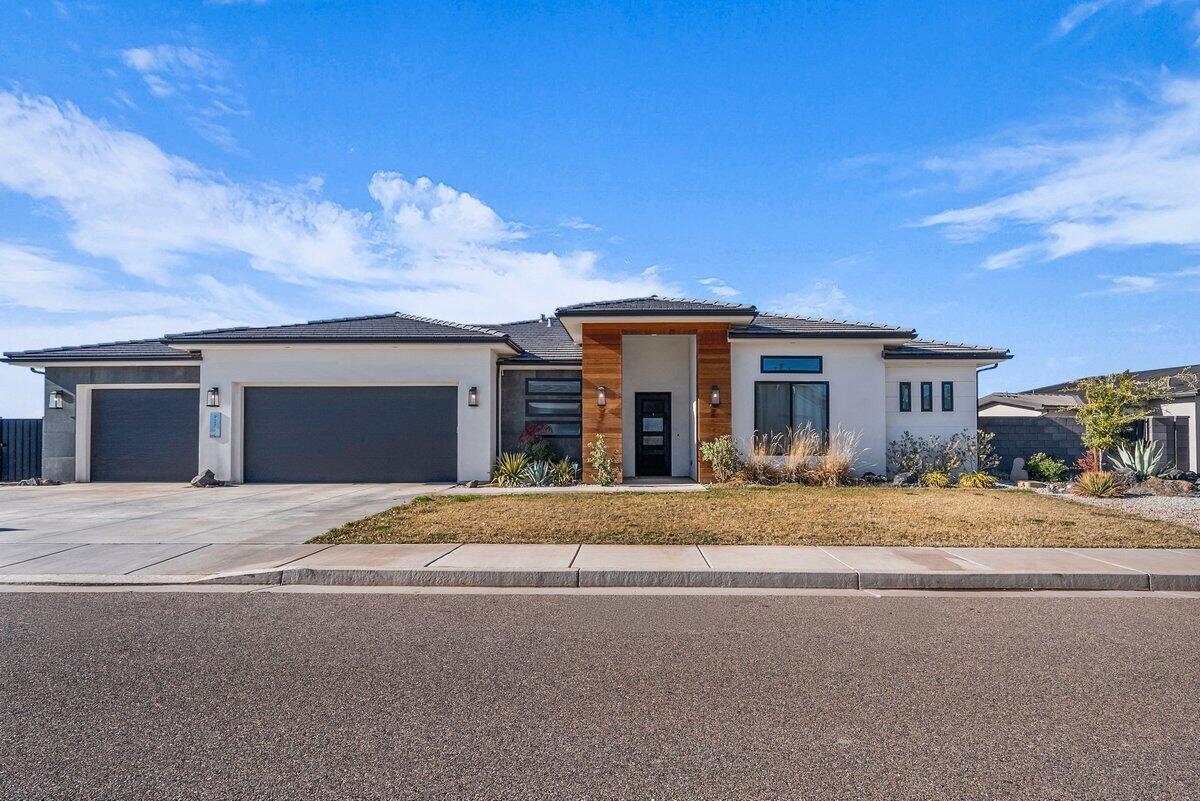 GRAND HEIGHTS - Residential
