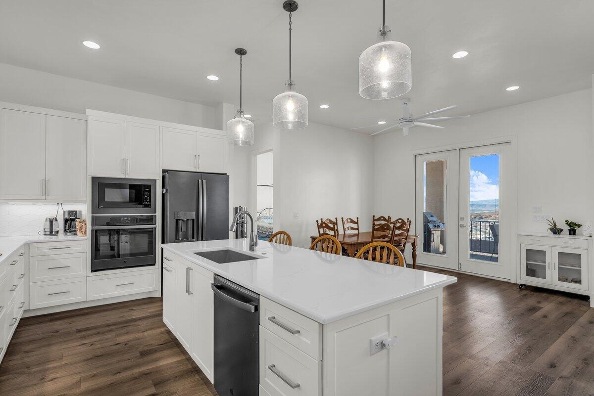 GRAND HEIGHTS - Residential