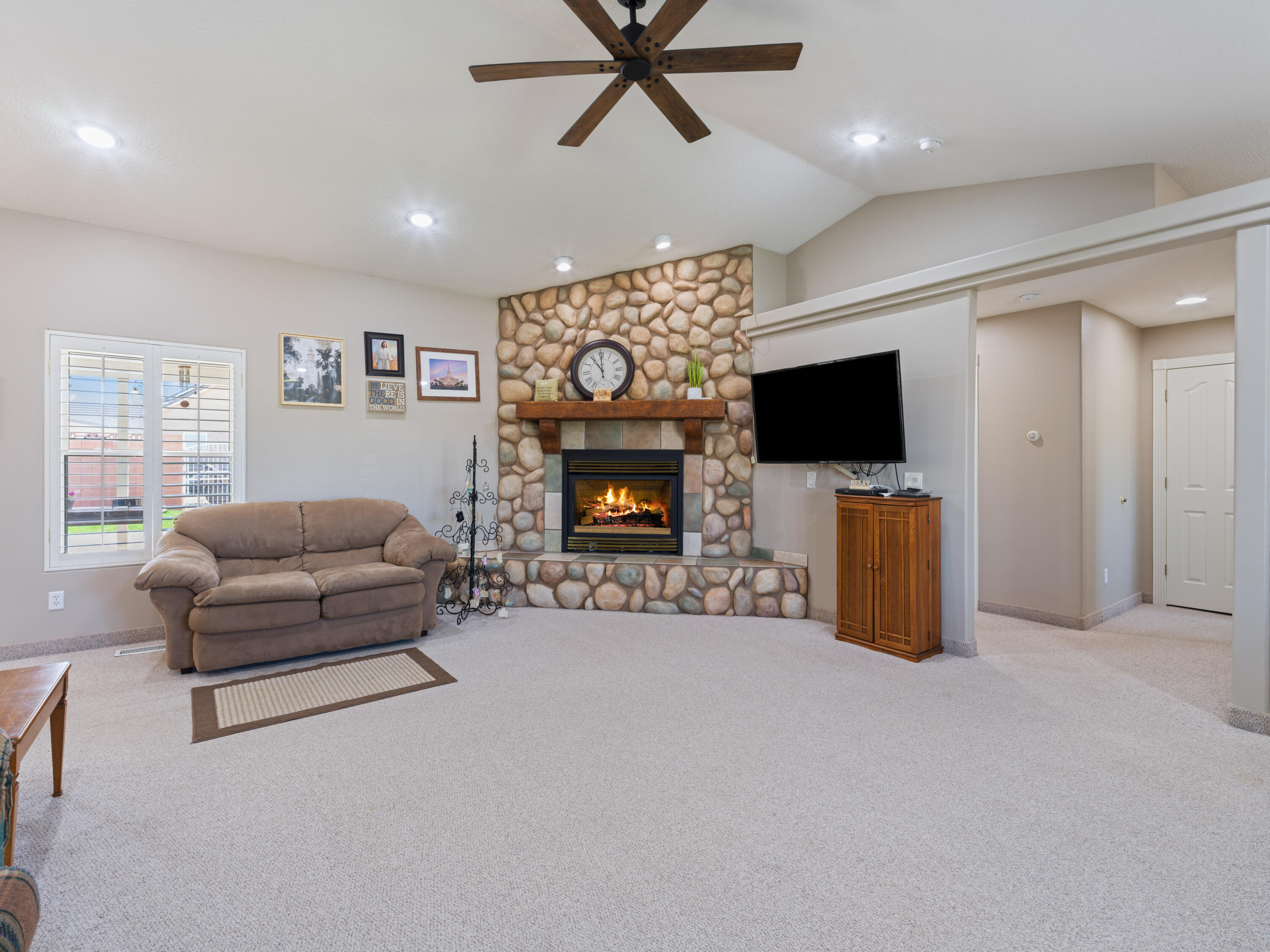 ENTERPRISE TOWNSITE - Residential