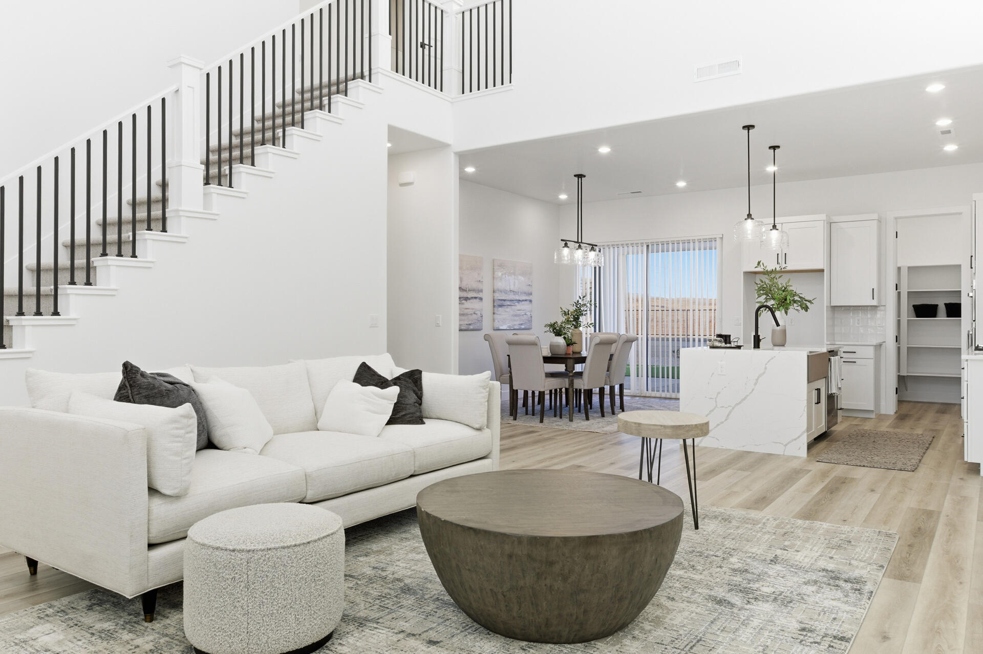 DESERT COLOR SAGE HAVEN - Residential
