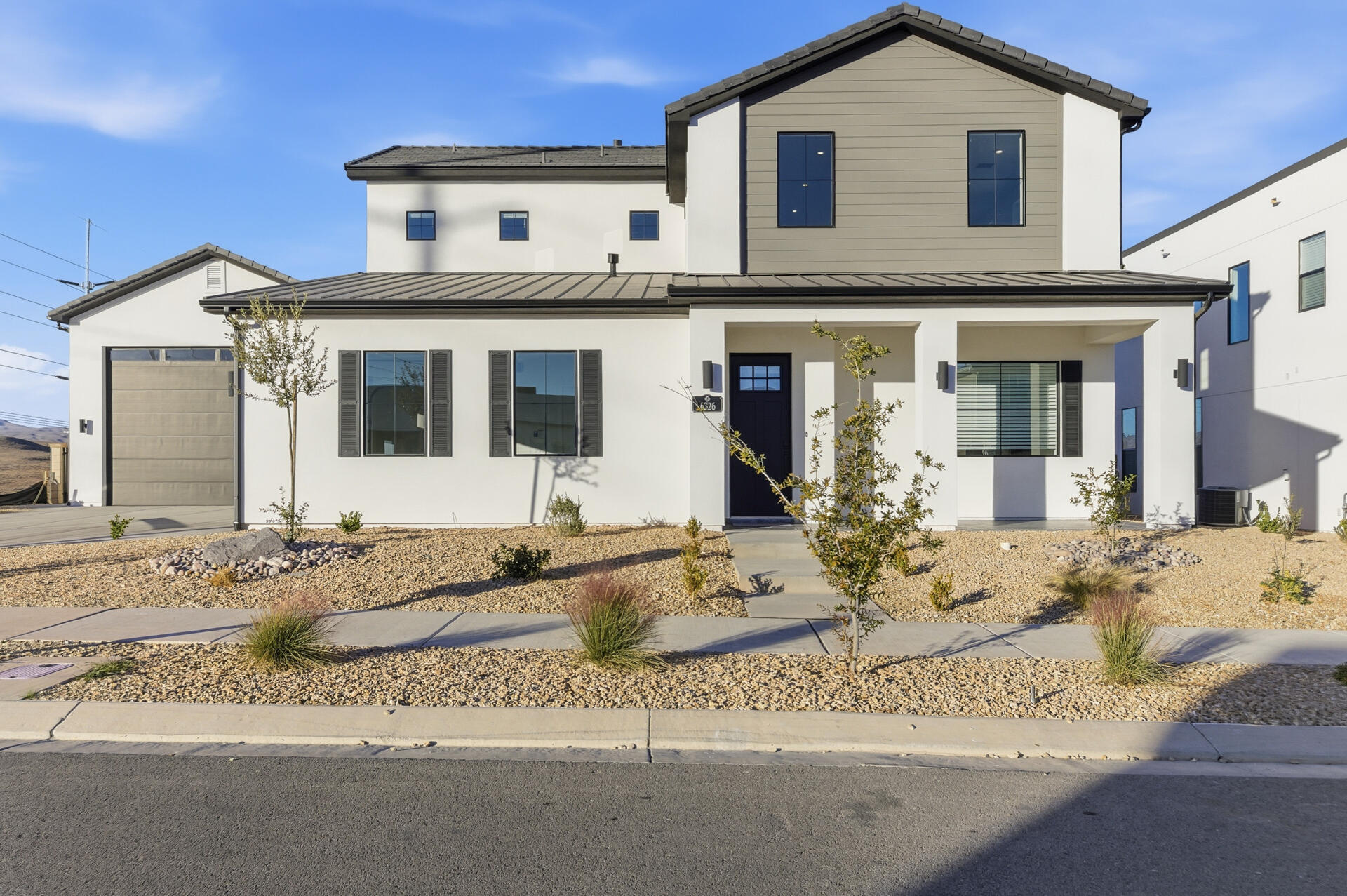 DESERT COLOR SAGE HAVEN - Residential