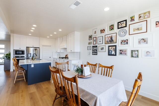 WHITE HILLS SUB - Residential