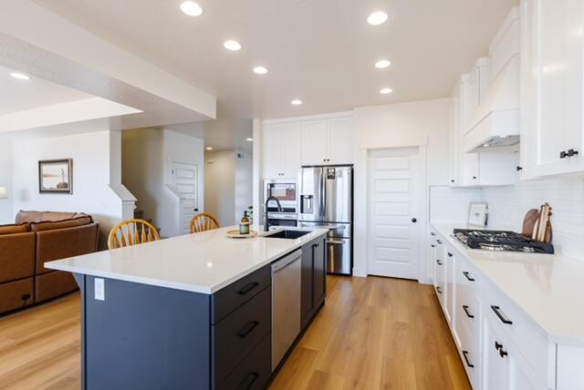 WHITE HILLS SUB - Residential