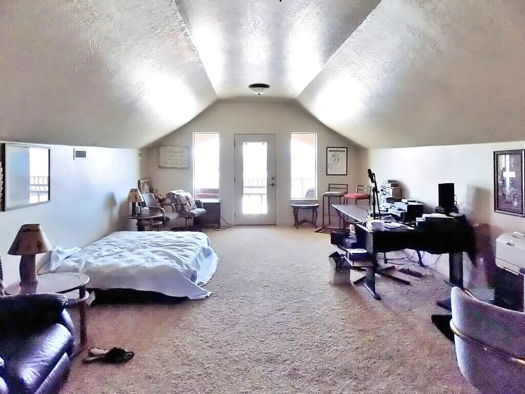 CEDAR POINT - Residential