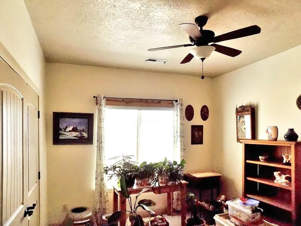 CEDAR POINT - Residential