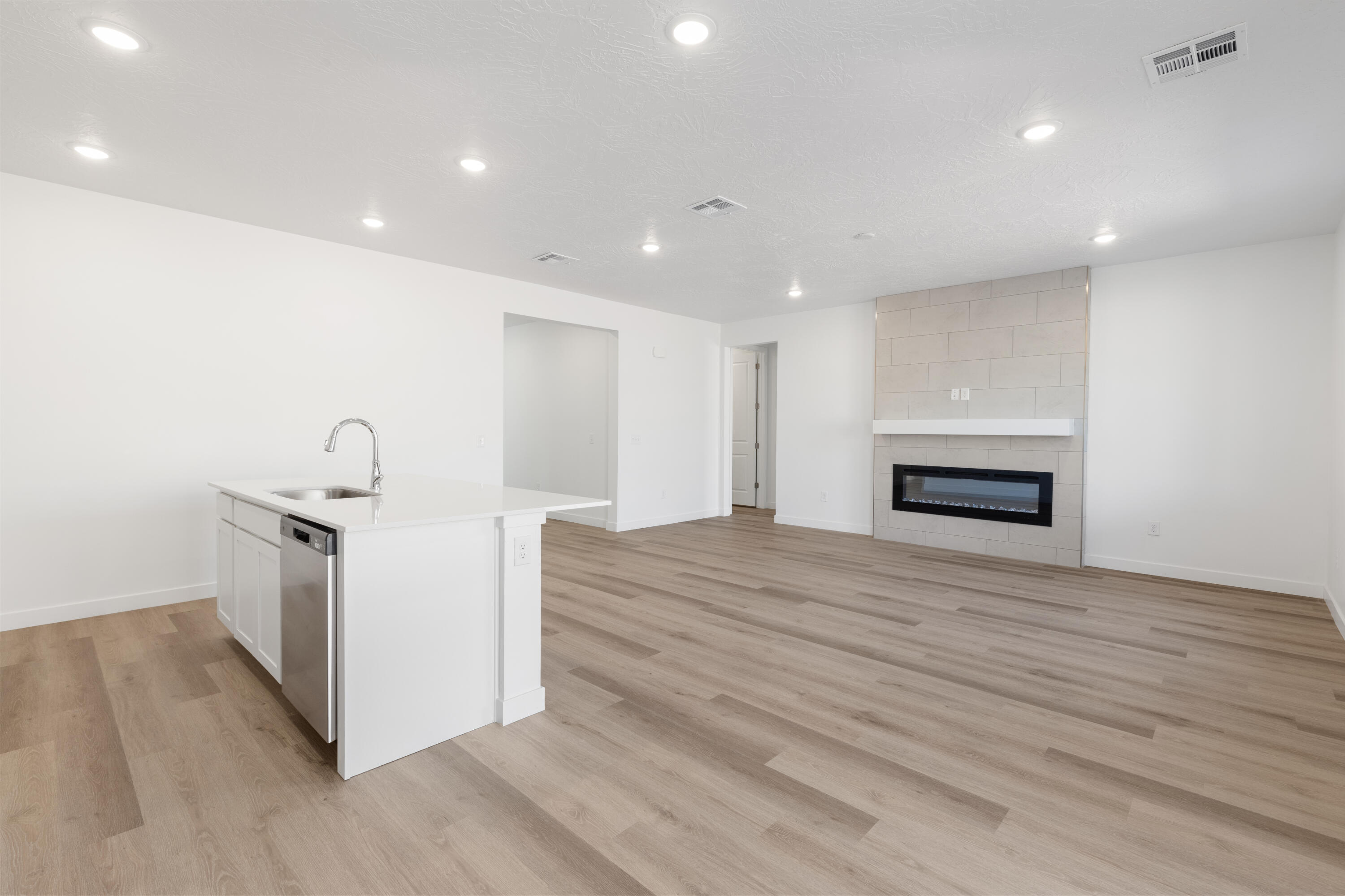 CORDERO - Residential