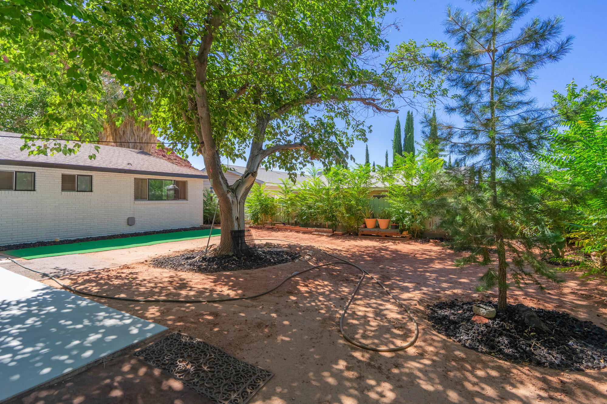 RED HILLS - Residential