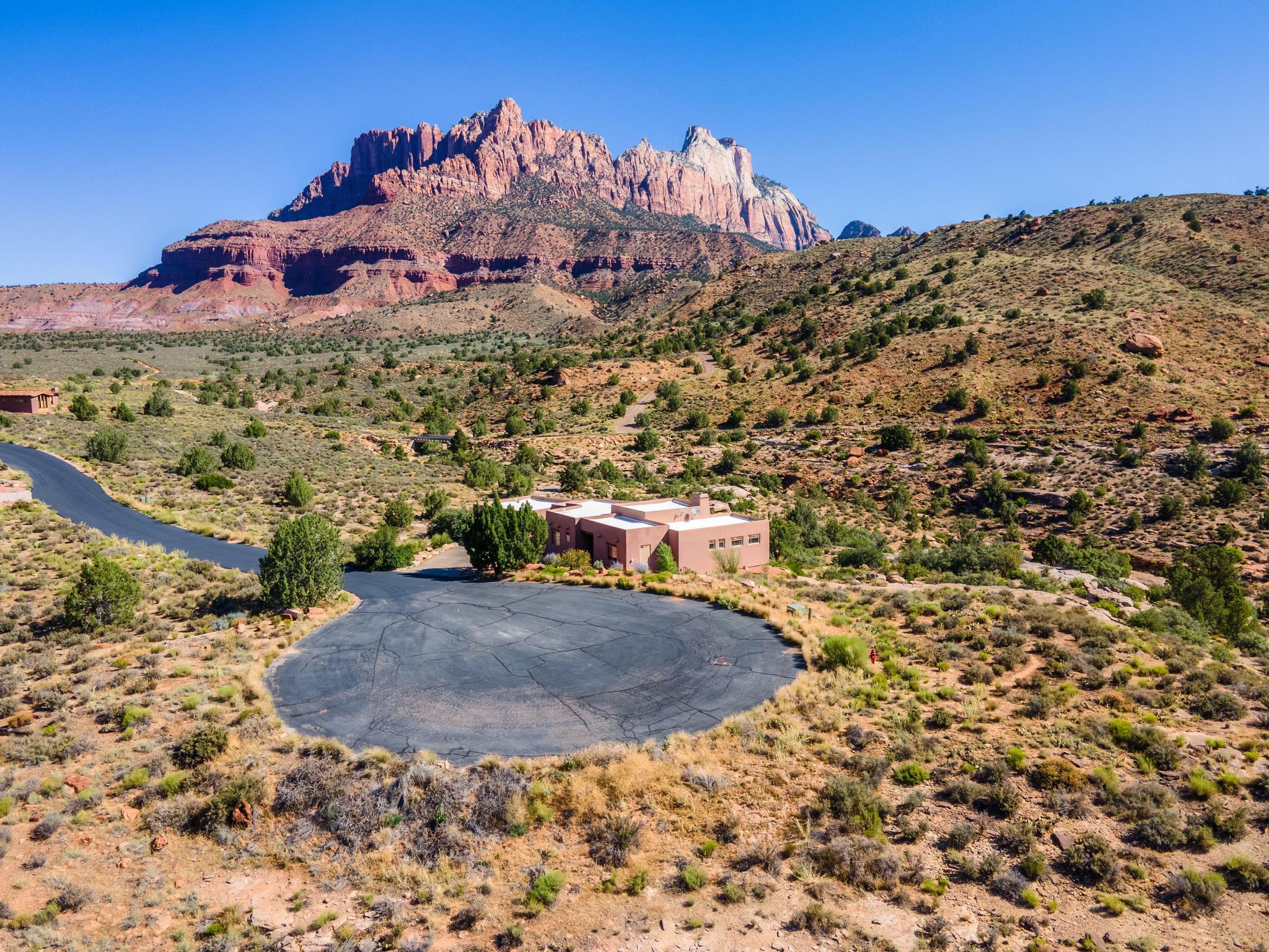 ANASAZI PLATEAU - Residential
