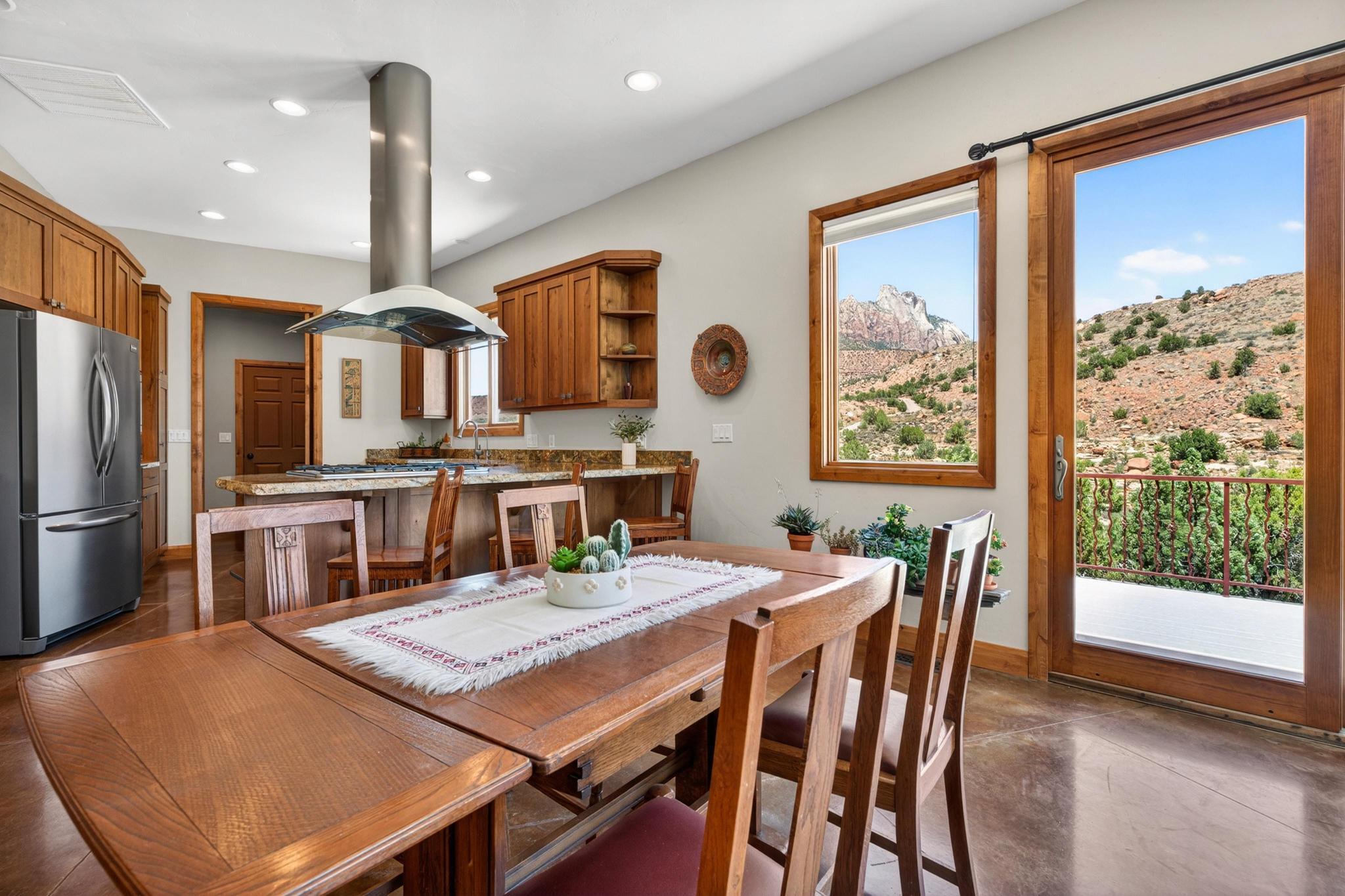ANASAZI PLATEAU - Residential