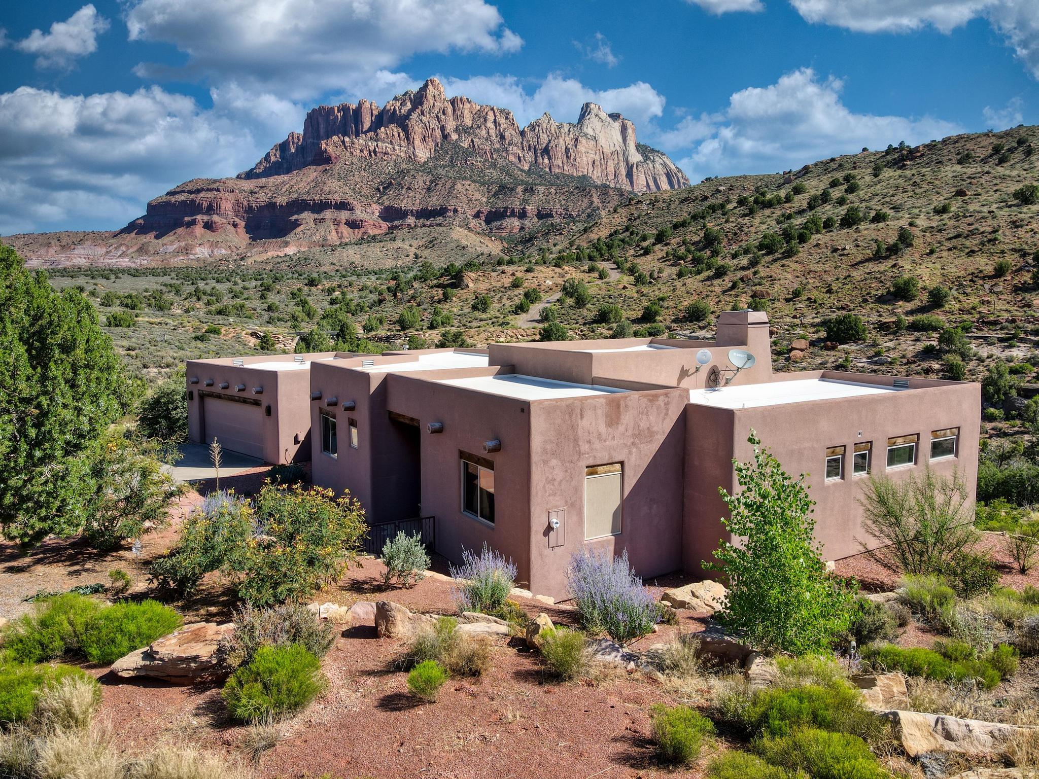 ANASAZI PLATEAU - Residential