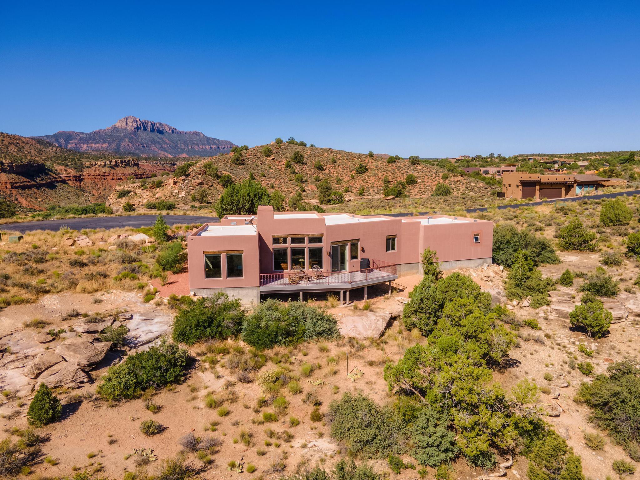 ANASAZI PLATEAU - Residential