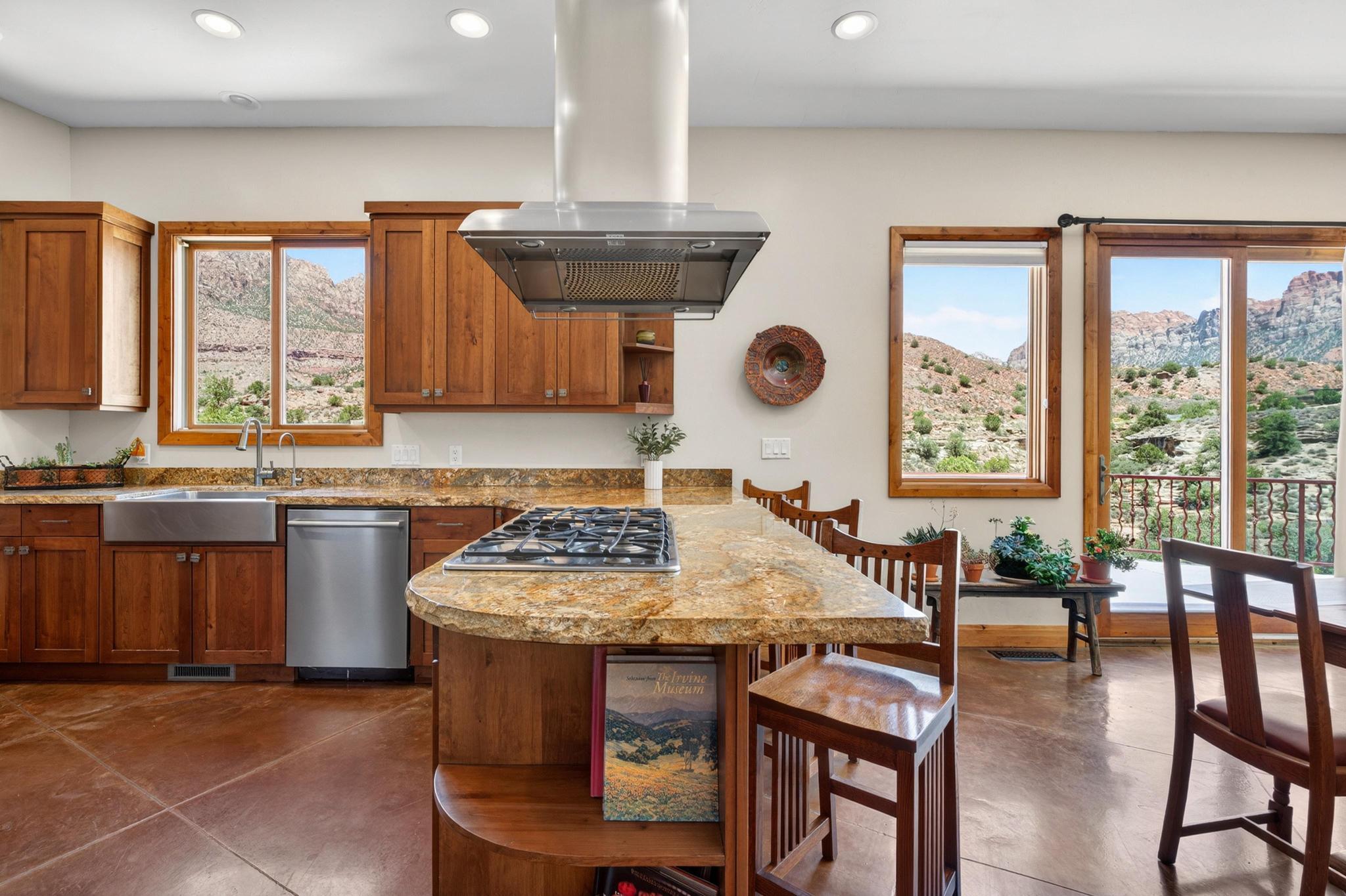 ANASAZI PLATEAU - Residential
