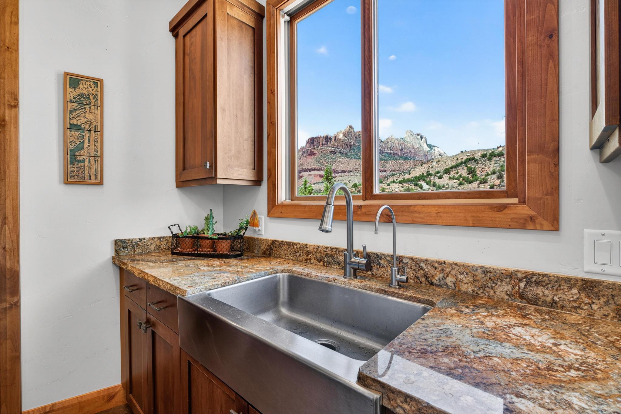 ANASAZI PLATEAU - Residential