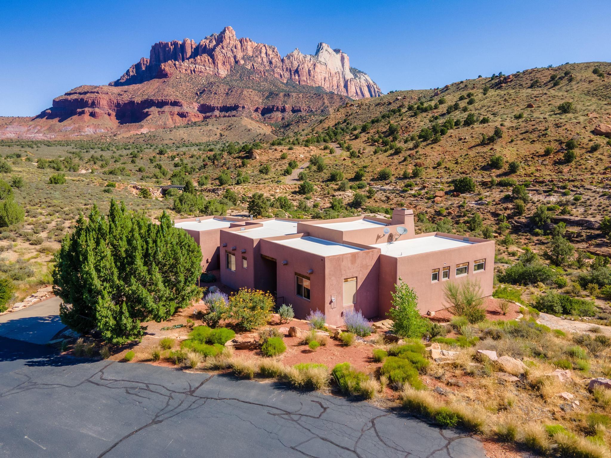 ANASAZI PLATEAU - Residential