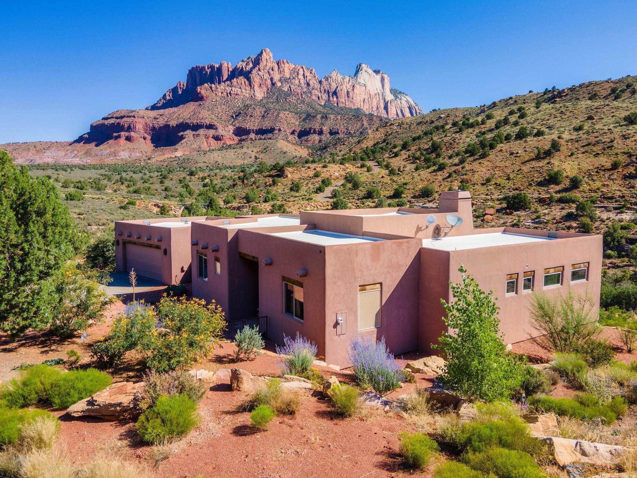 ANASAZI PLATEAU - Residential