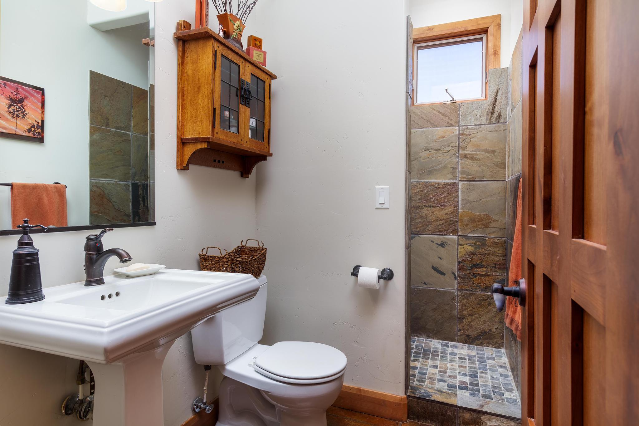 ANASAZI PLATEAU - Residential