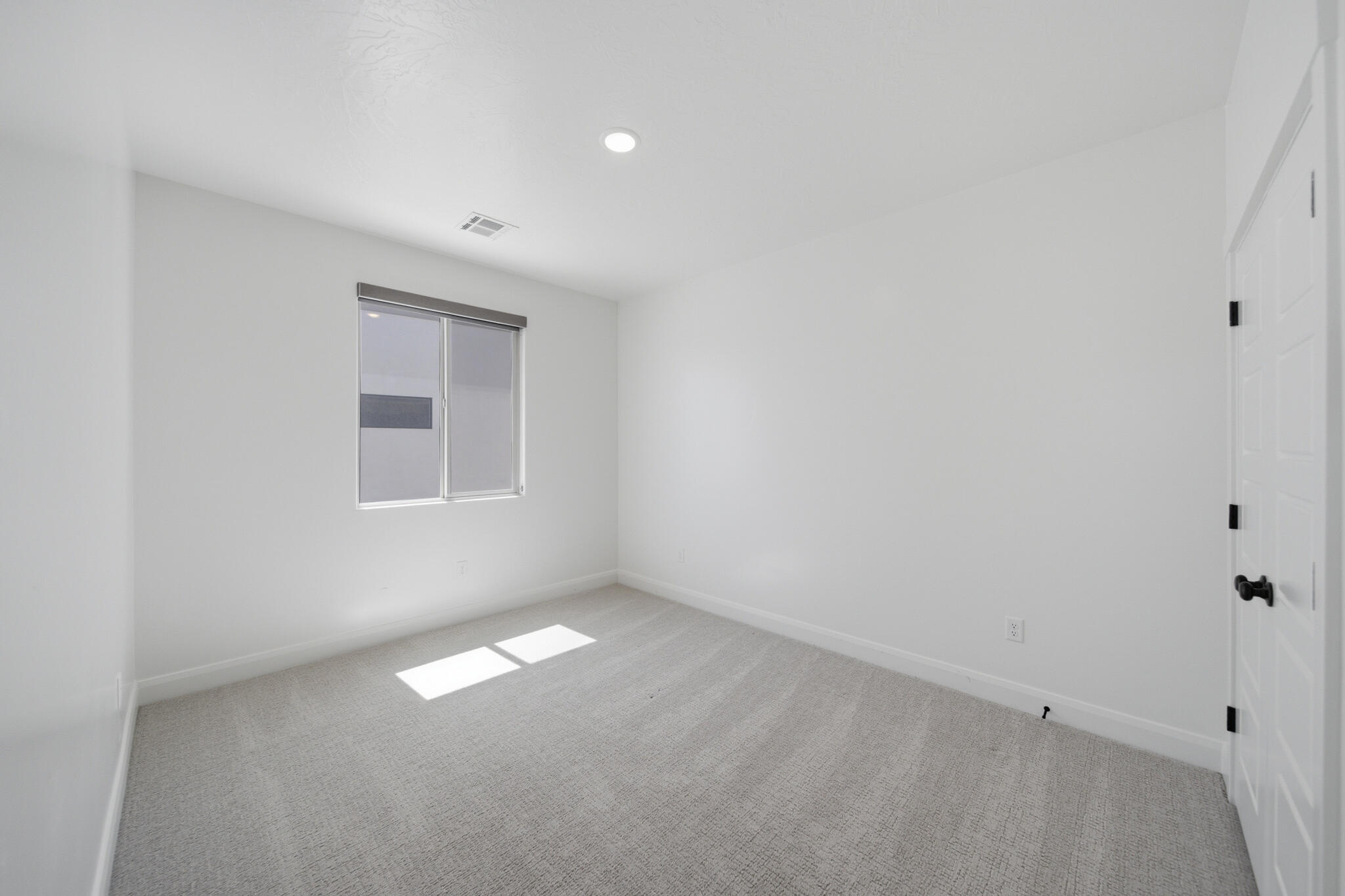 DESERT VISTA - Residential