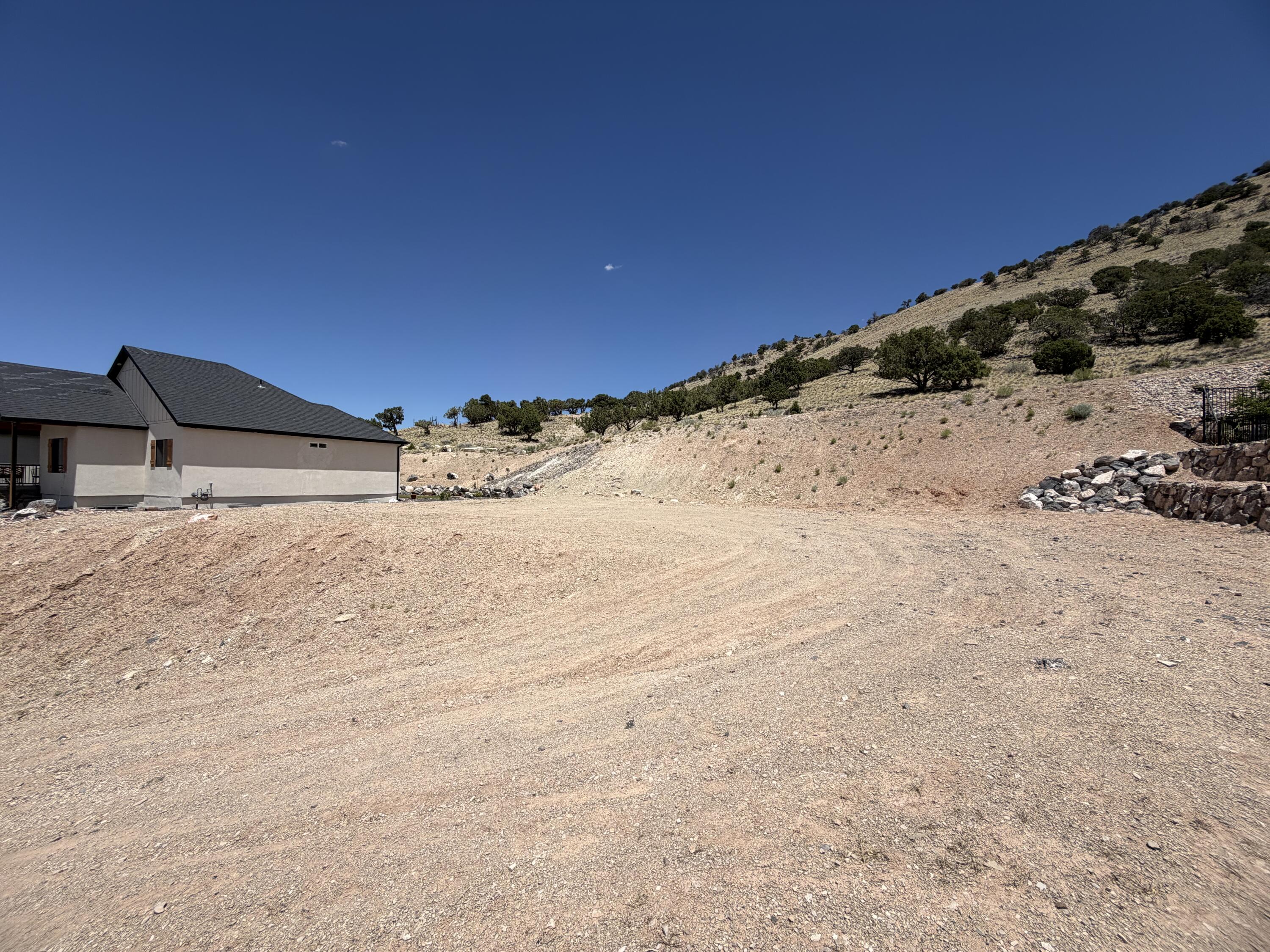 CANYON RIDGE - Land
