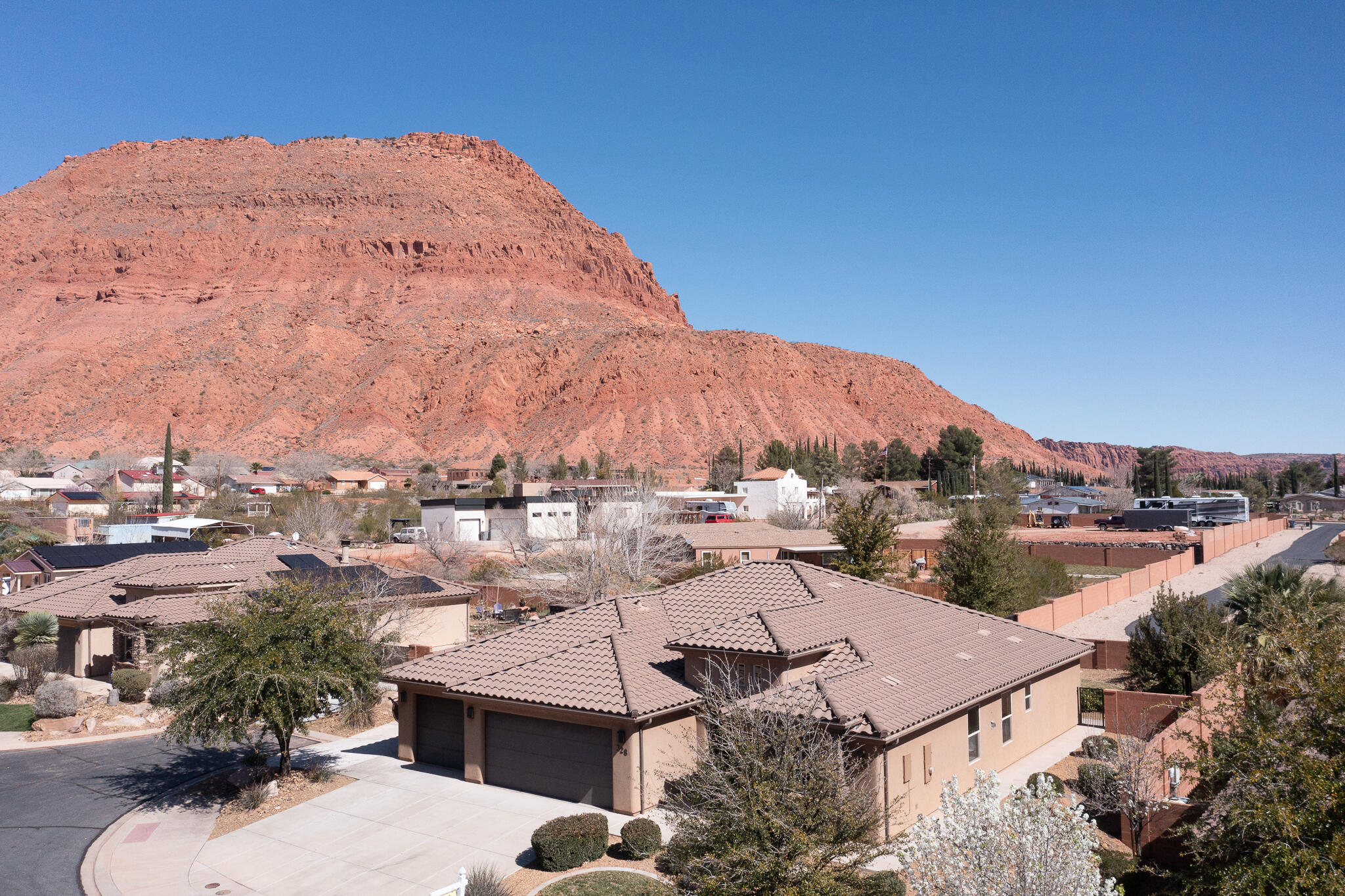 QUAIL COVE - Residential