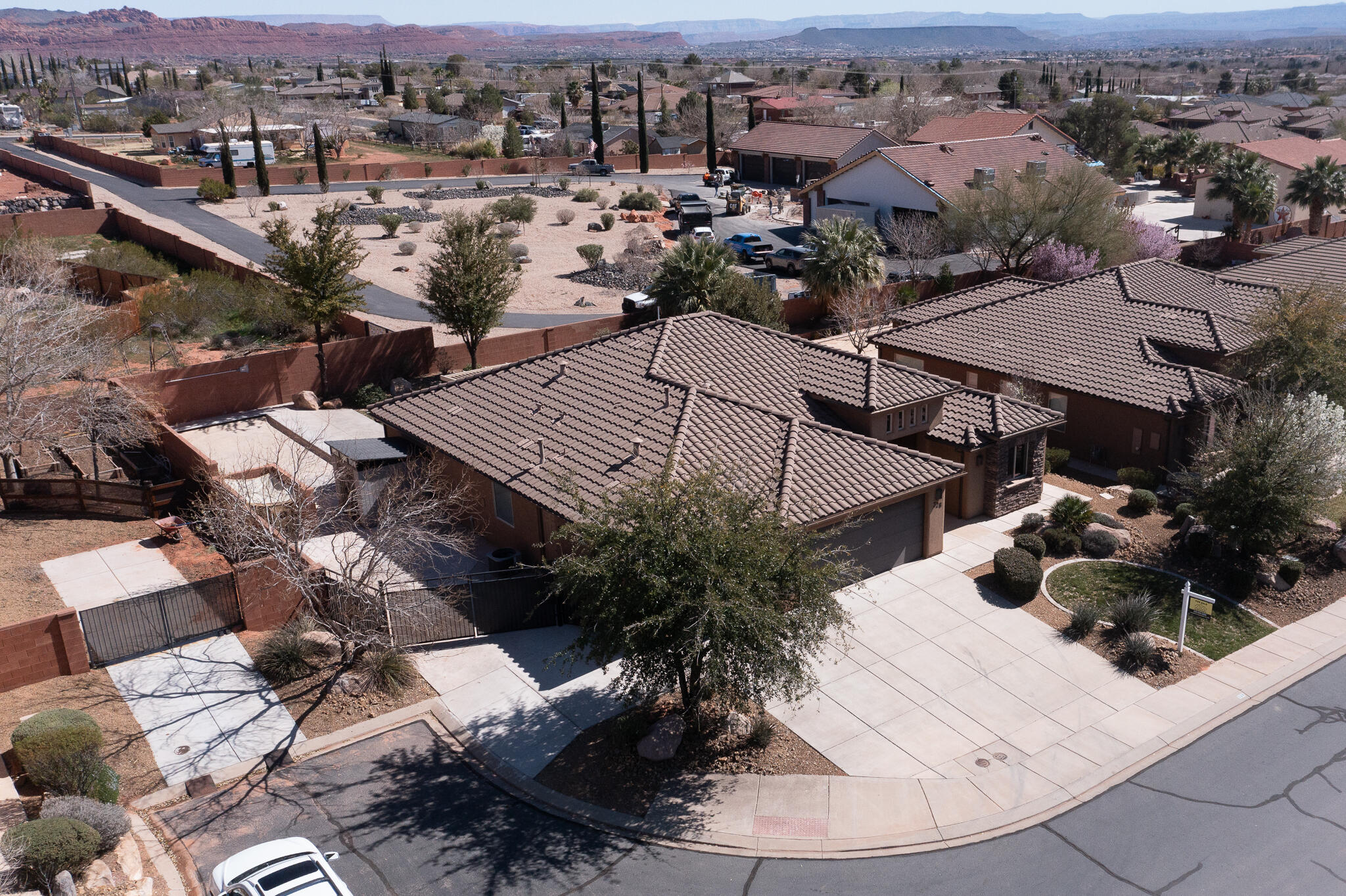 QUAIL COVE - Residential