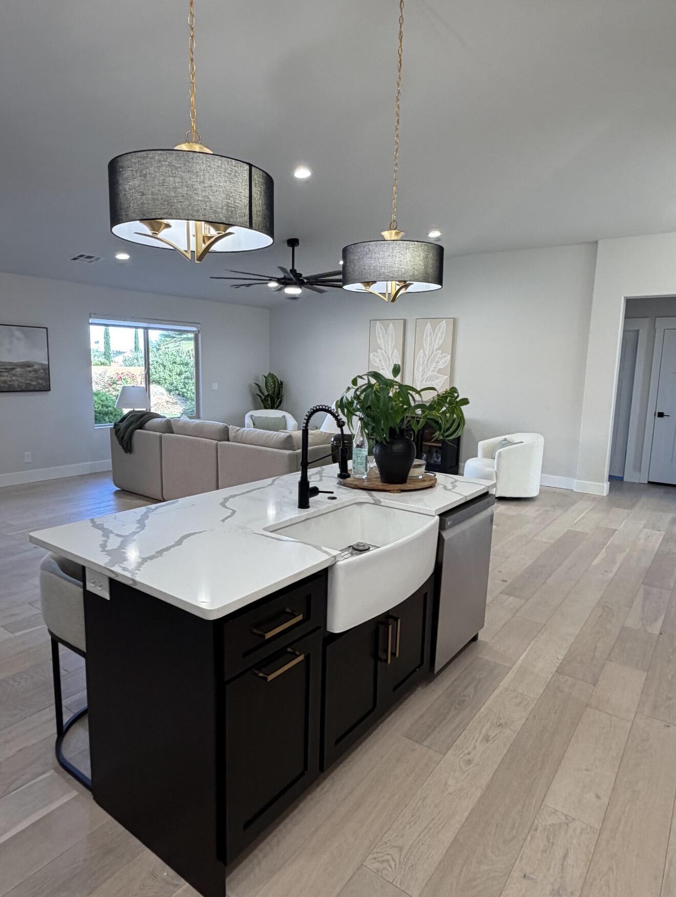 QUAIL COVE - Residential