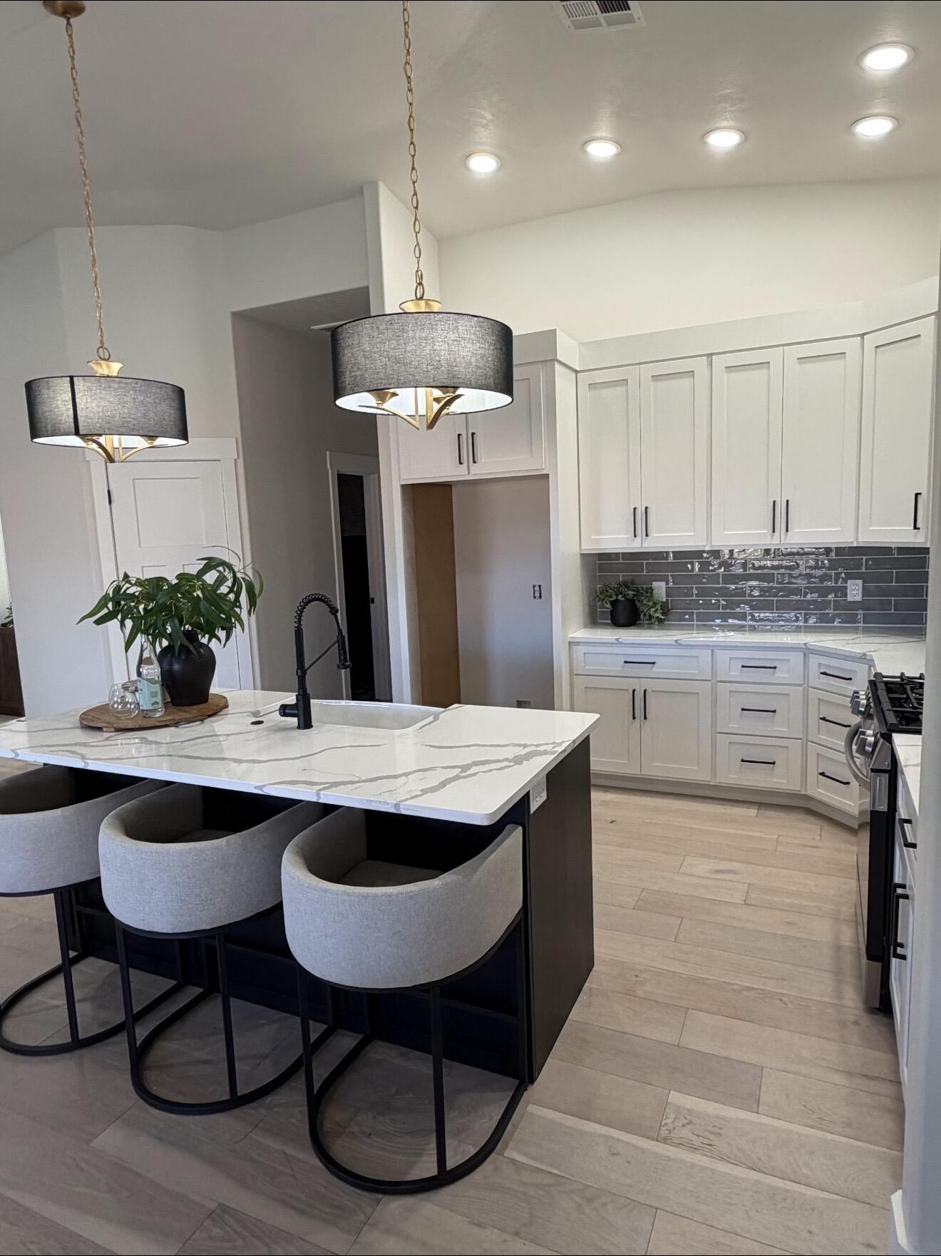 QUAIL COVE - Residential